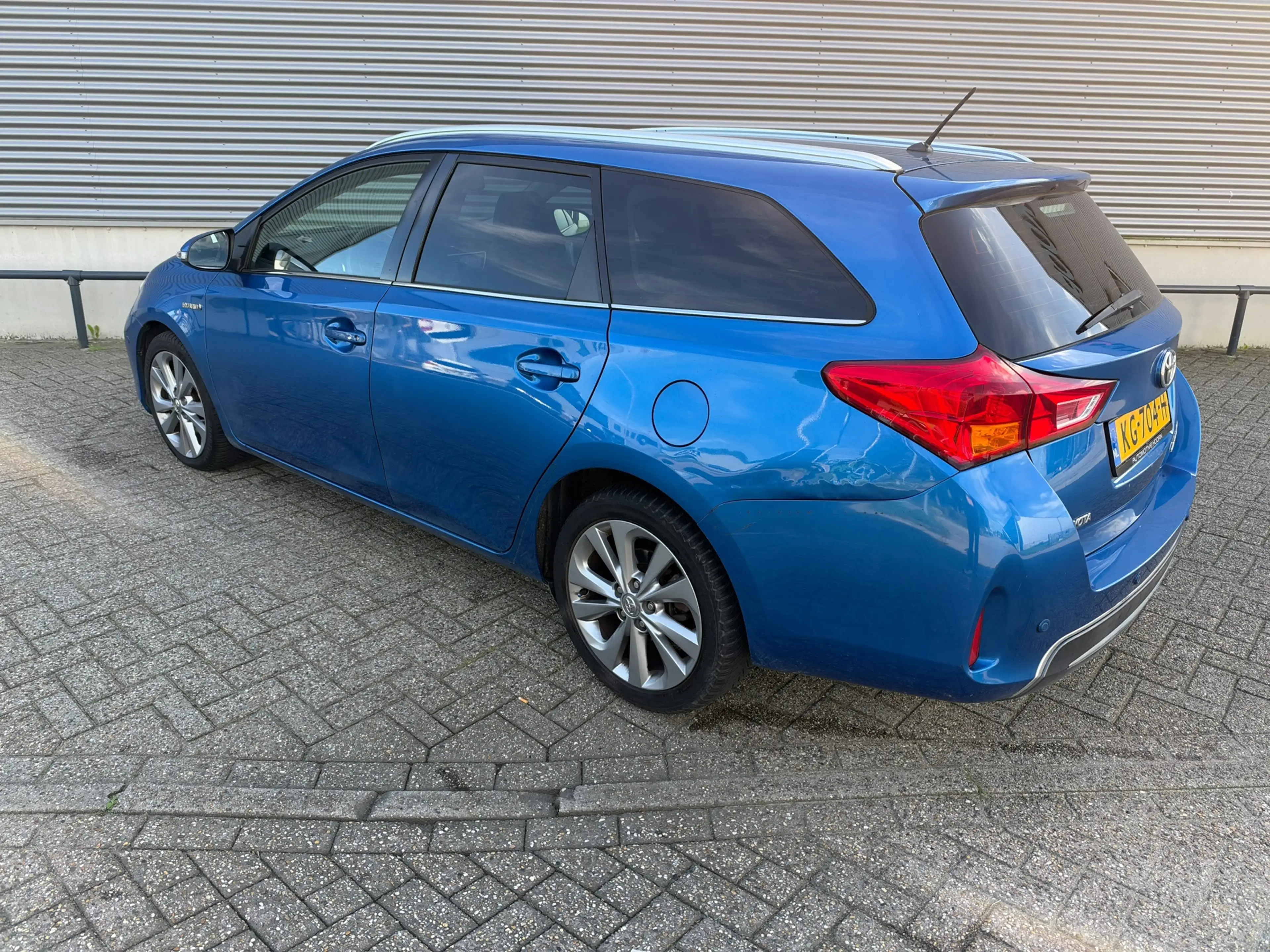 Toyota Auris Touring Sports **Toyota Auris Touring Sports 1.8 H — photo 6