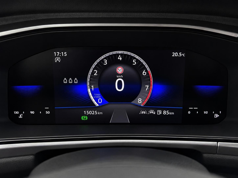Volkswagen T-Roc Life 1.0 TSI  * 1.HAND *  PDC * LED * — photo 12