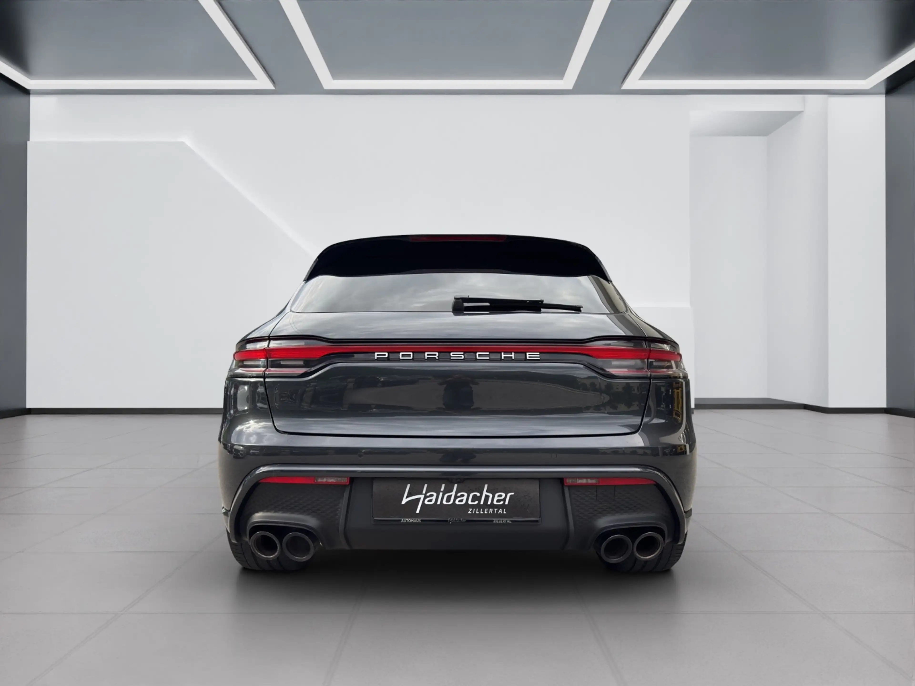 Porsche Macan S AUT — photo 6