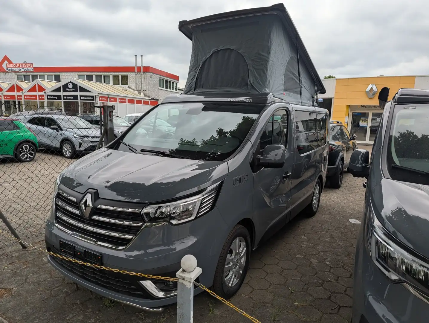 Renault Trafic Bürstner Playa Limited C 500 Gris - 2