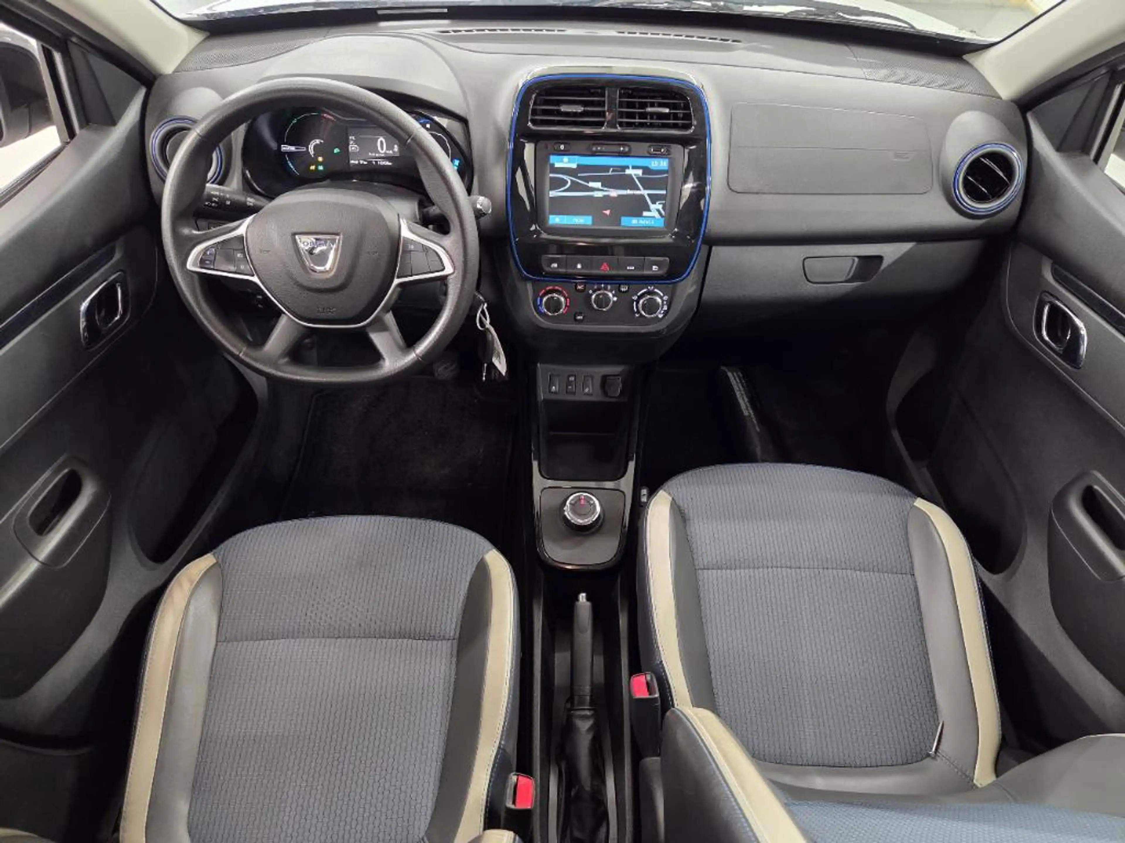 Dacia Spring Comfort Plus (Orange Pack) 27 kWh- SOH 89% - achte — photo 9