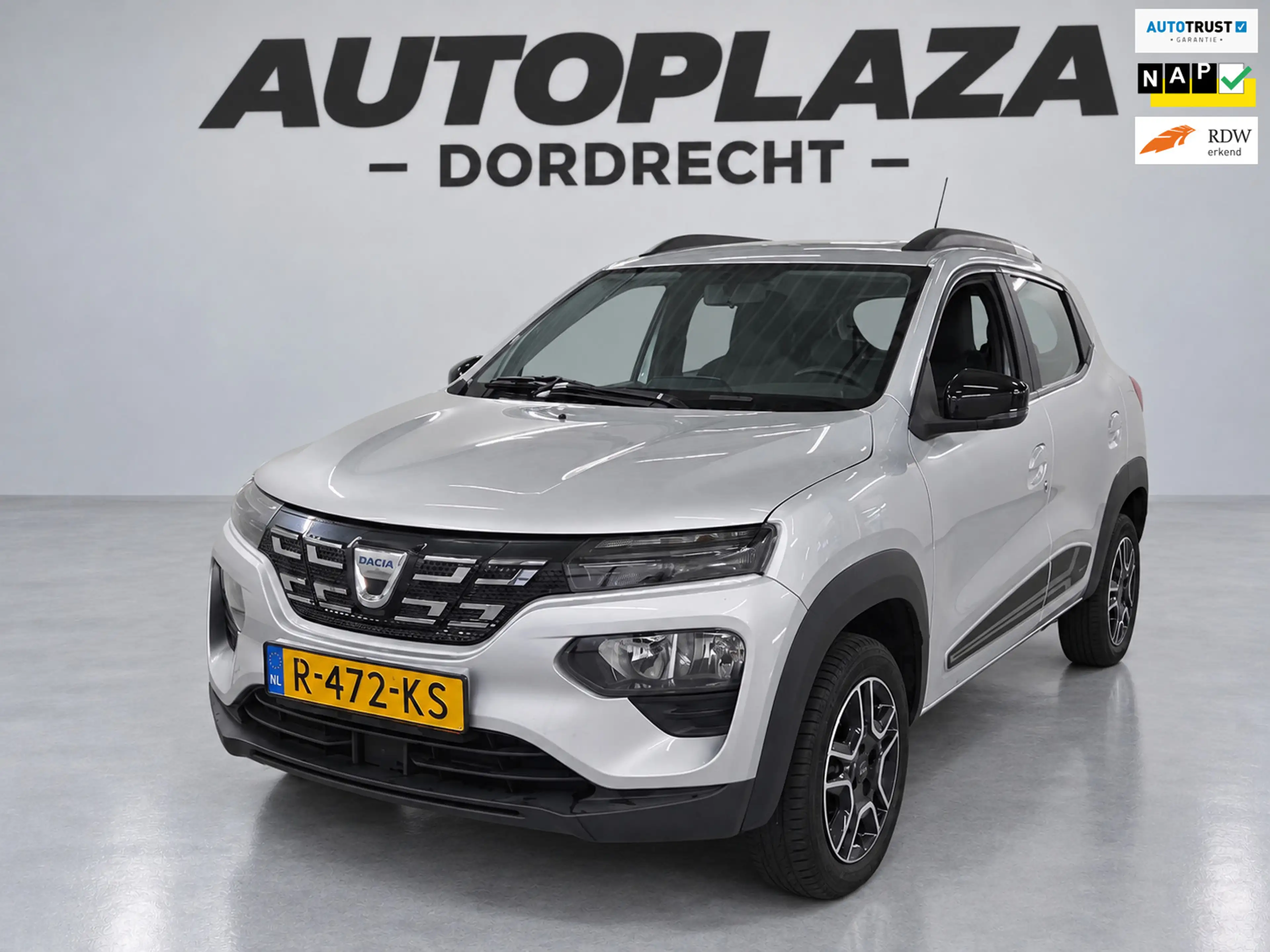 Dacia Spring Comfort Plus (Orange Pack) 27 kWh- SOH 89% - achte