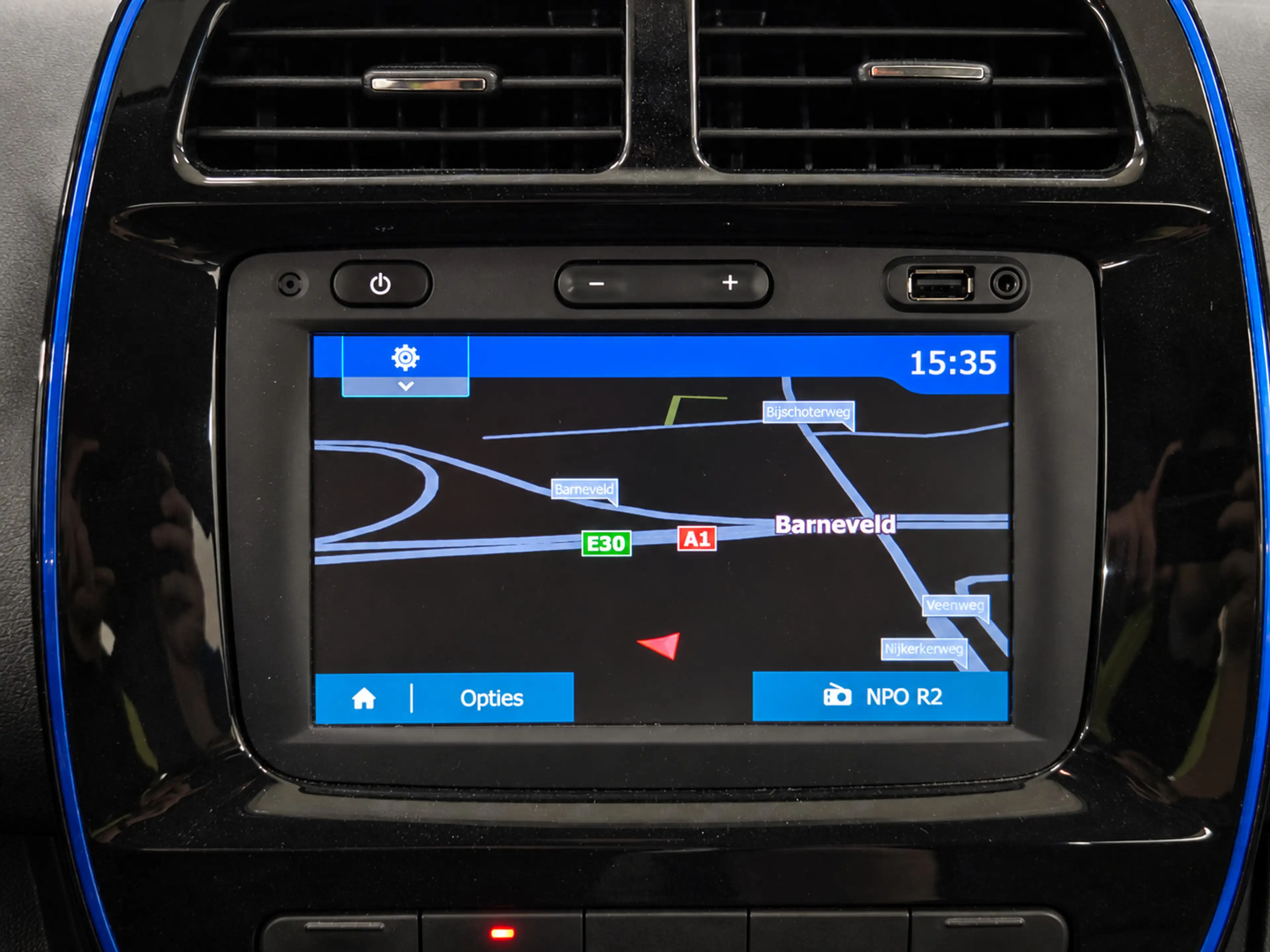 Dacia Spring Comfort Plus (Orange Pack) 27 kWh- SOH 89% - achte — photo 5