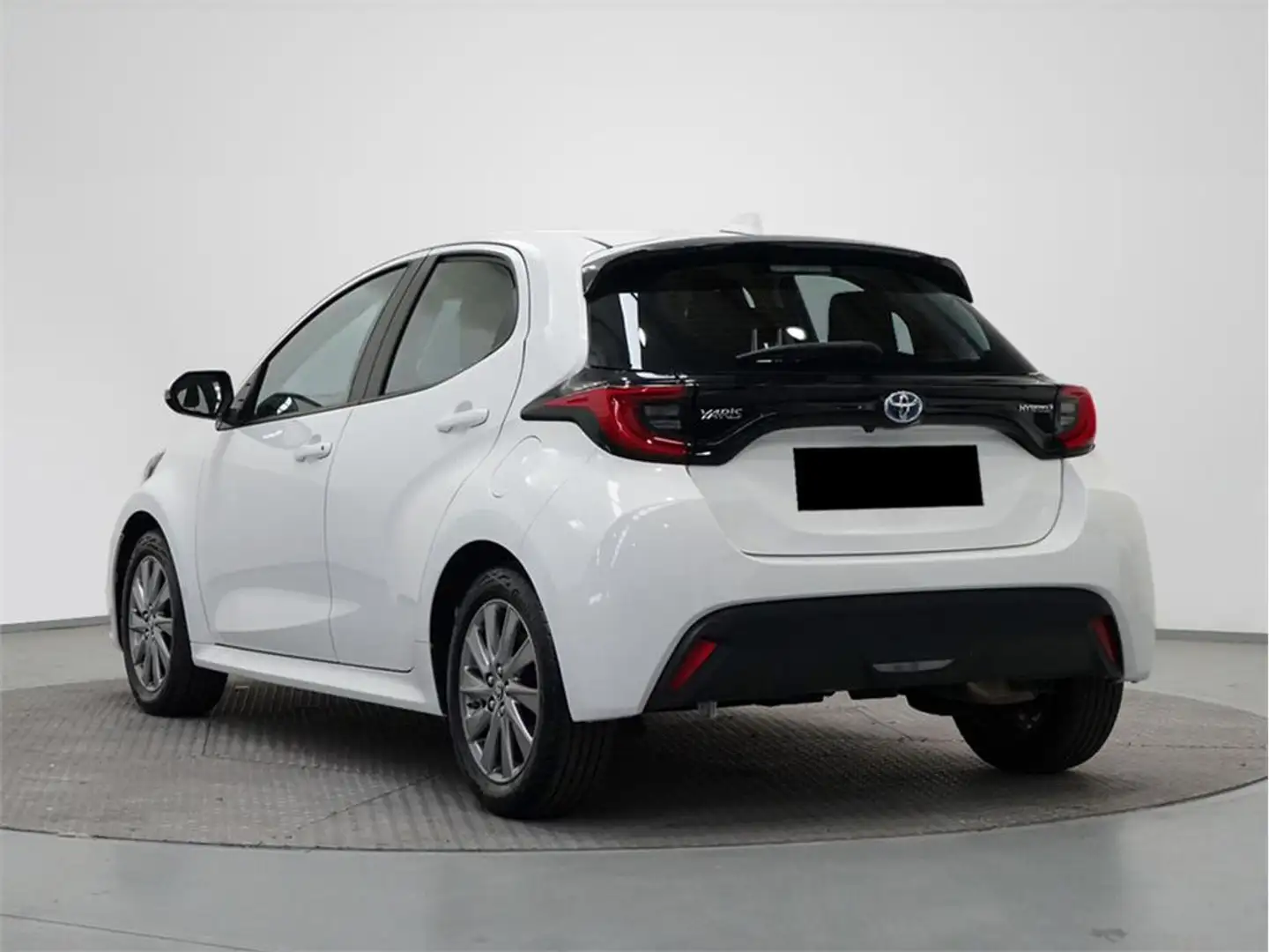 Toyota Yaris 120H 1.5 Active Tech - 2