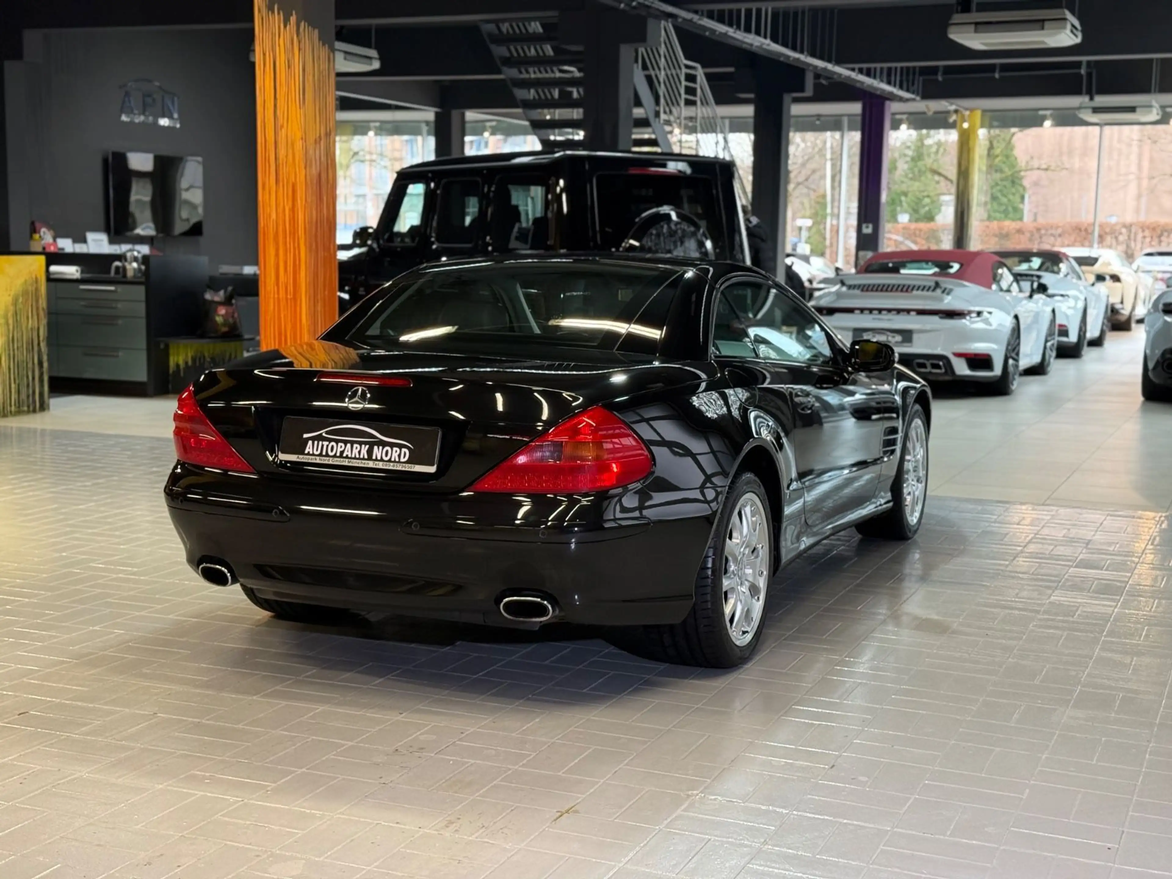 Mercedes-Benz SL 350 Aut.~LEDER~NAVI~XENON~2-HAND~UNFALLFREI — photo 8