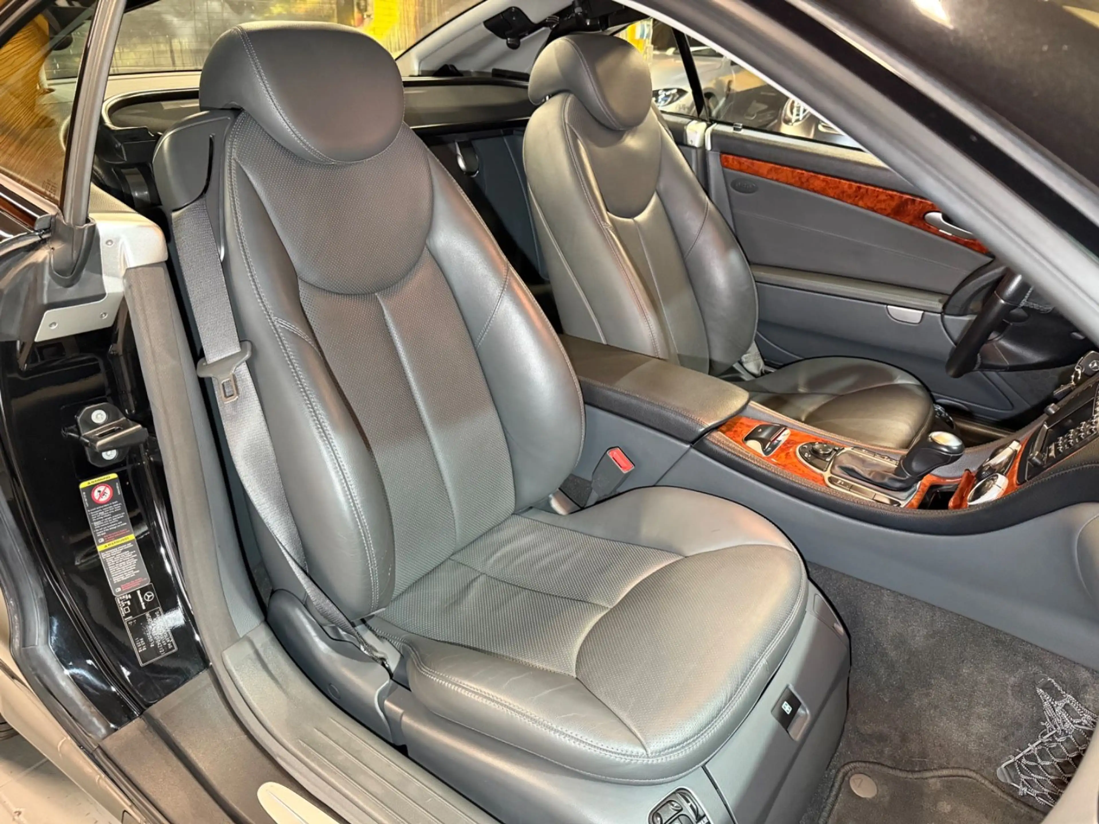 Mercedes-Benz SL 350 Aut.~LEDER~NAVI~XENON~2-HAND~UNFALLFREI — photo 14