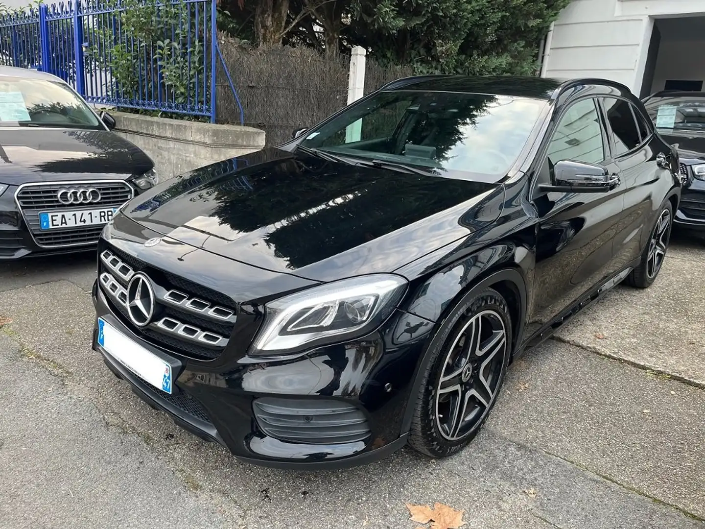 Mercedes-Benz GLA 200 GLA 200 d 7-G DCT Fascination - 1