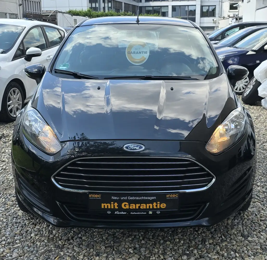 Ford Fiesta Sync Edition - 1