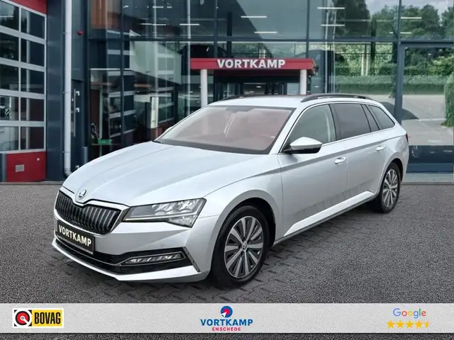 Skoda Superb 1.4 TSI DSG AMBITION TREKHAAK/CAMERA/STOEL+STUURVE