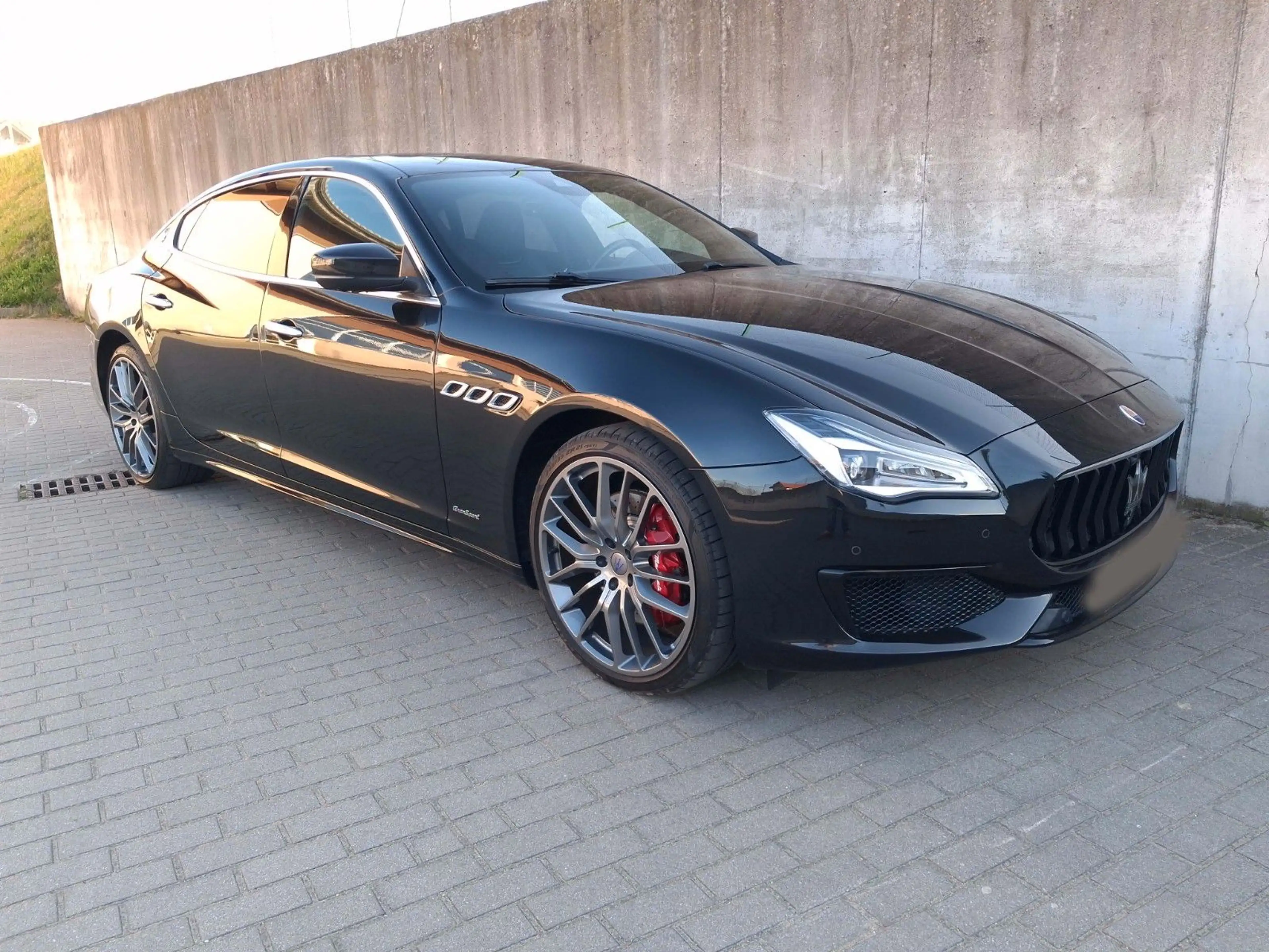 Maserati Quattroporte GranSport S Q4 — photo 7