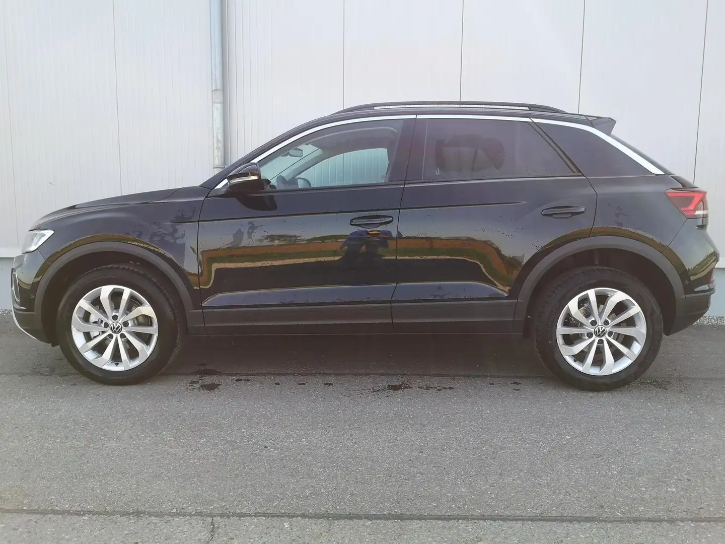 Volkswagen T-Roc 2.0 TDI Life PDC Kamera ACC LED Sunset 17 Zoll Schwarz - 2