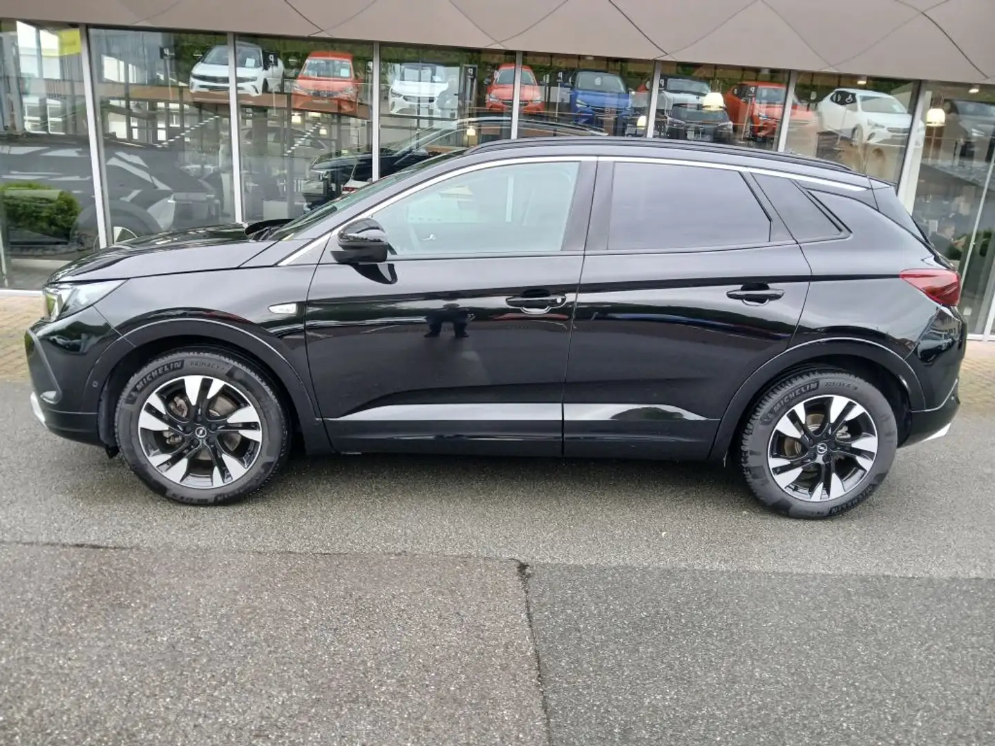 Opel Grandland 1.5 D Automatik Business Elegance Noir - 2