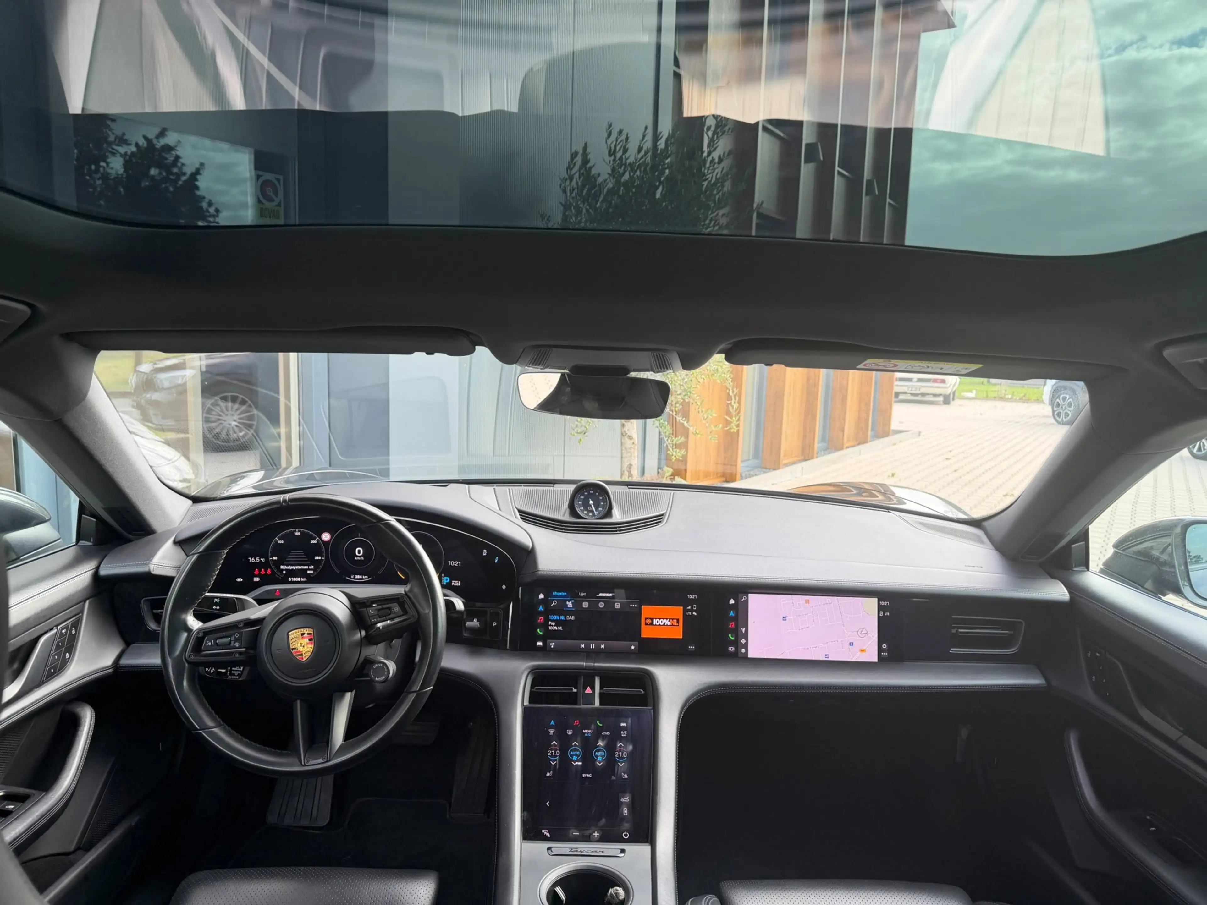 Porsche Taycan Performance 84 kWh l pano l bose l 360 camera — photo 3