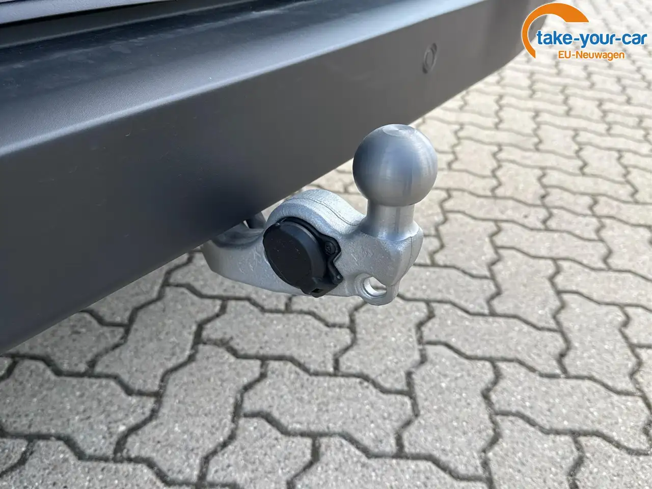 Volkswagen T7 Caravelle LR 9-Sitzer+AHK+LED+KAM+PDC+SHZ+ALU+GJR 2.0 TDI... 13
