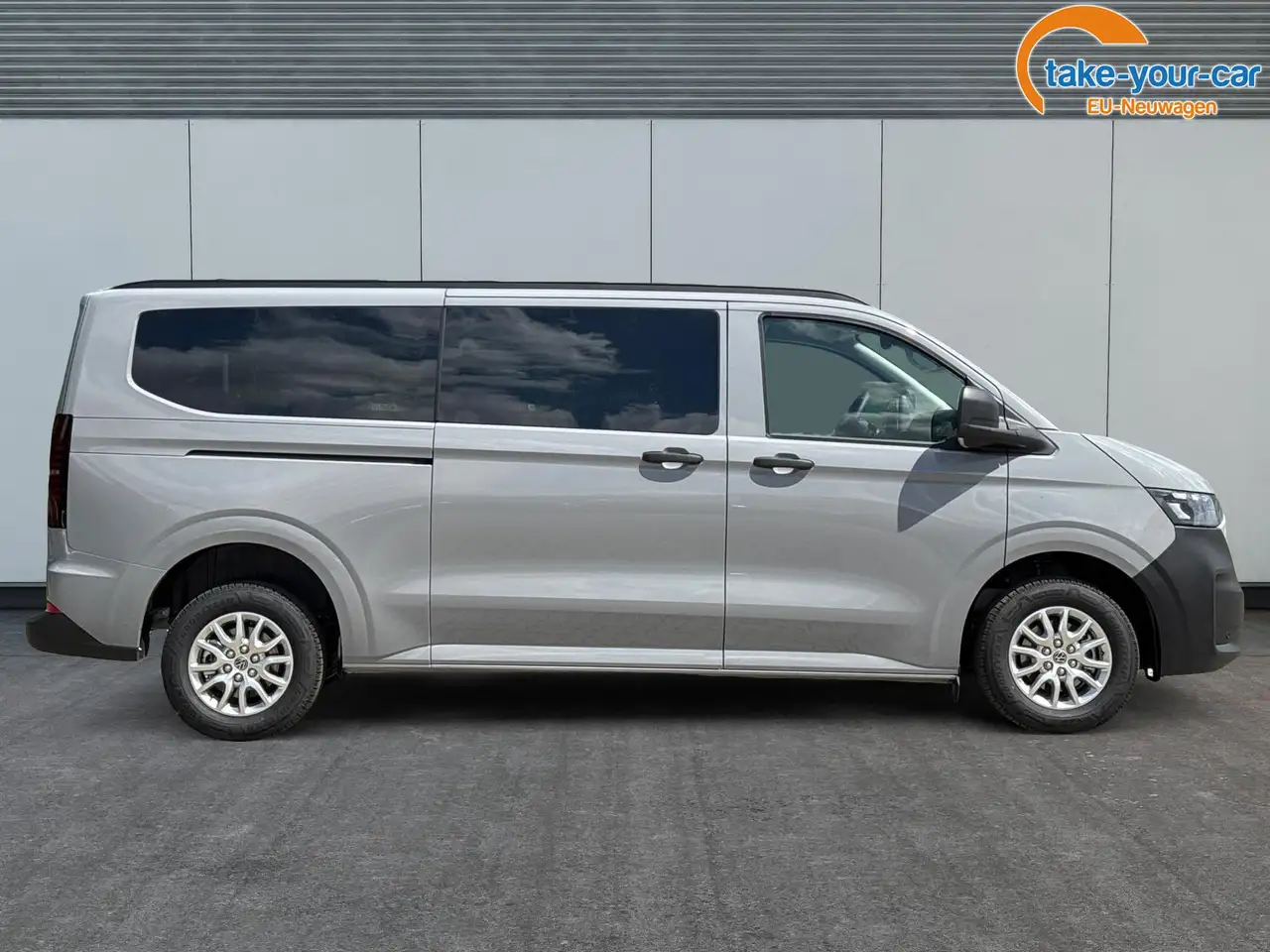 Volkswagen T7 Caravelle LR 9-Sitzer+AHK+LED+KAM+PDC+SHZ+ALU+GJR 2.0 TDI... 5