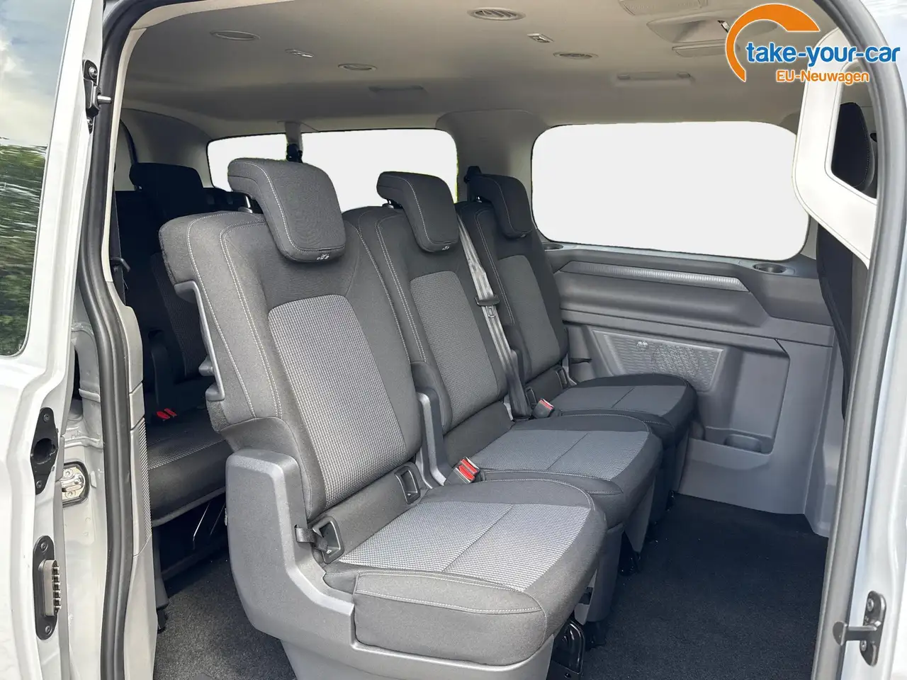 Volkswagen T7 Caravelle LR 9-Sitzer+AHK+LED+KAM+PDC+SHZ+ALU+GJR 2.0 TDI... 15