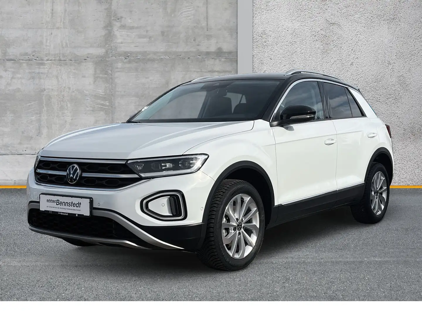 Volkswagen T-Roc 1.5 TSI DSG Style LED+ NAVI MASSAGE AHK Blanc - 2