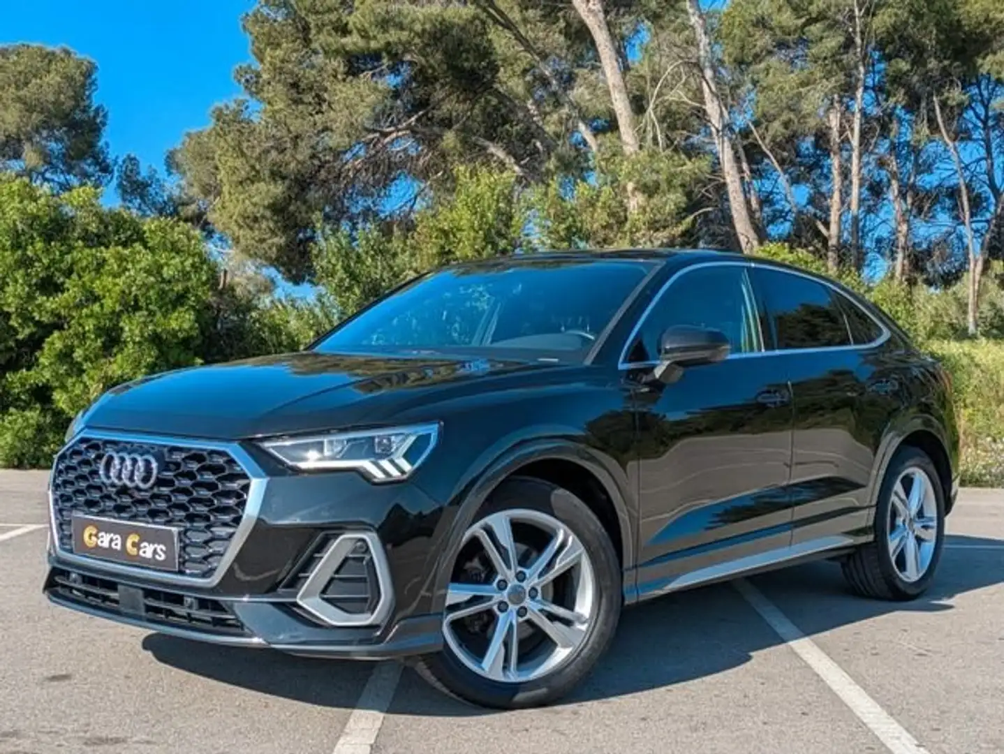 Audi Q3 35 TDI S line S tronic 110kW Zwart - 1