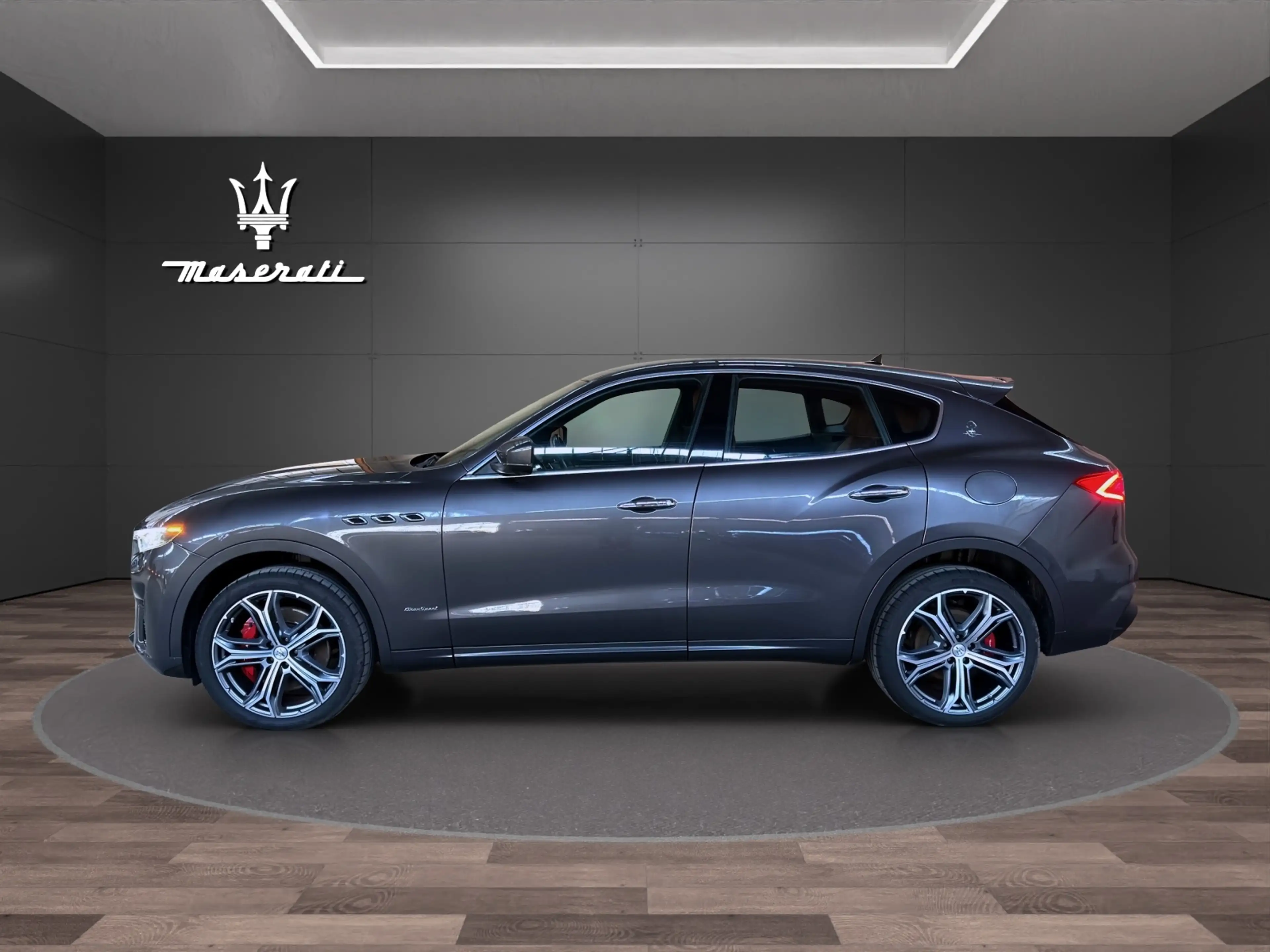 Maserati Levante Diesel GranSport MY20 — photo 4