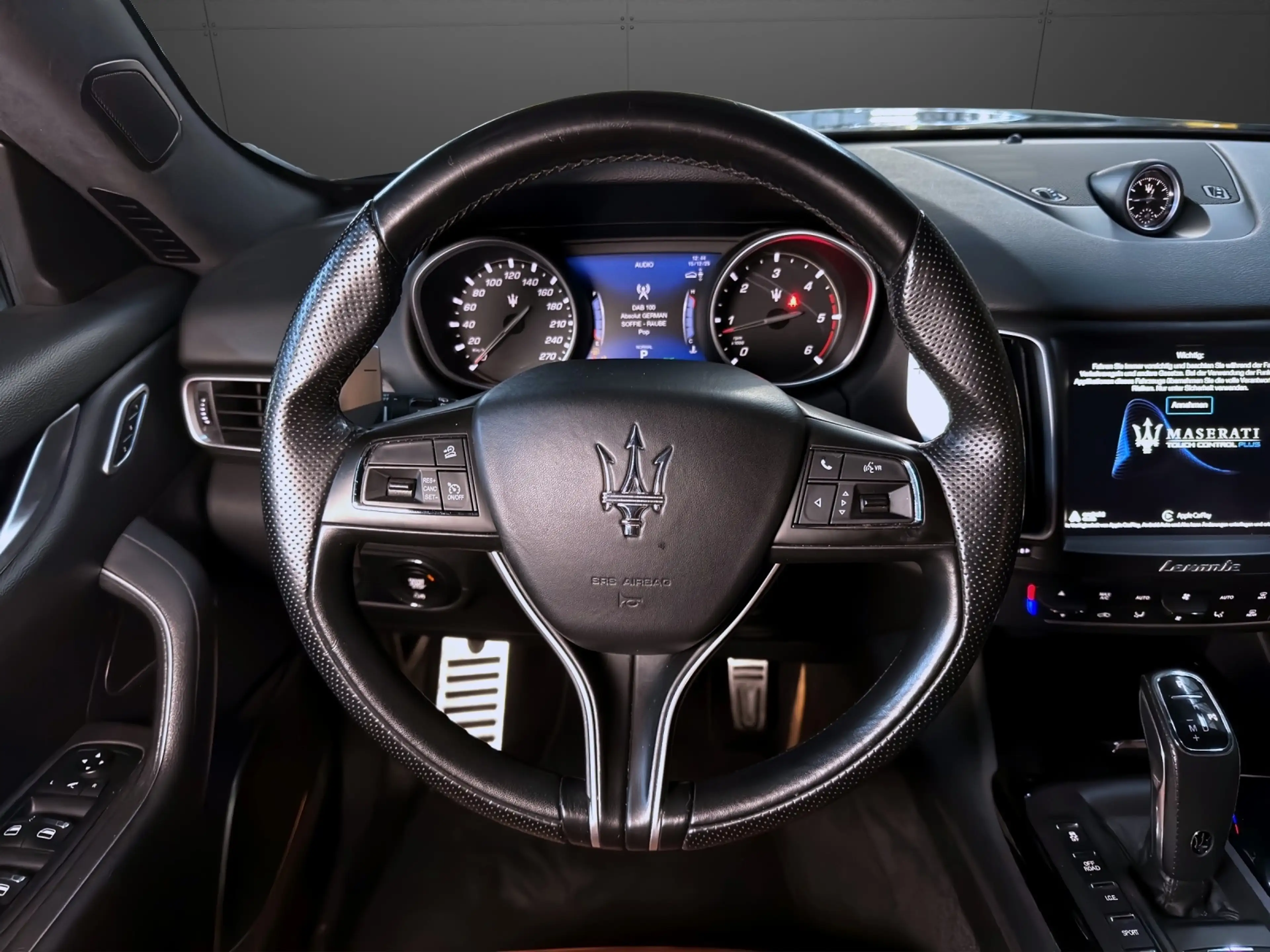 Maserati Levante Diesel GranSport MY20 — photo 8