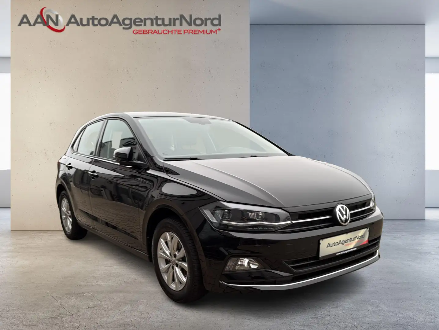 Volkswagen Polo 1.0 TSI Highline+NAVI+LED+PDC+KLIMA Noir - 2