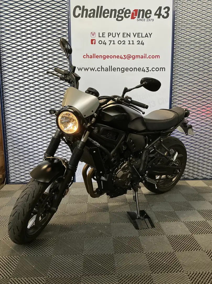 Yamaha XSR 700 Noir - 1