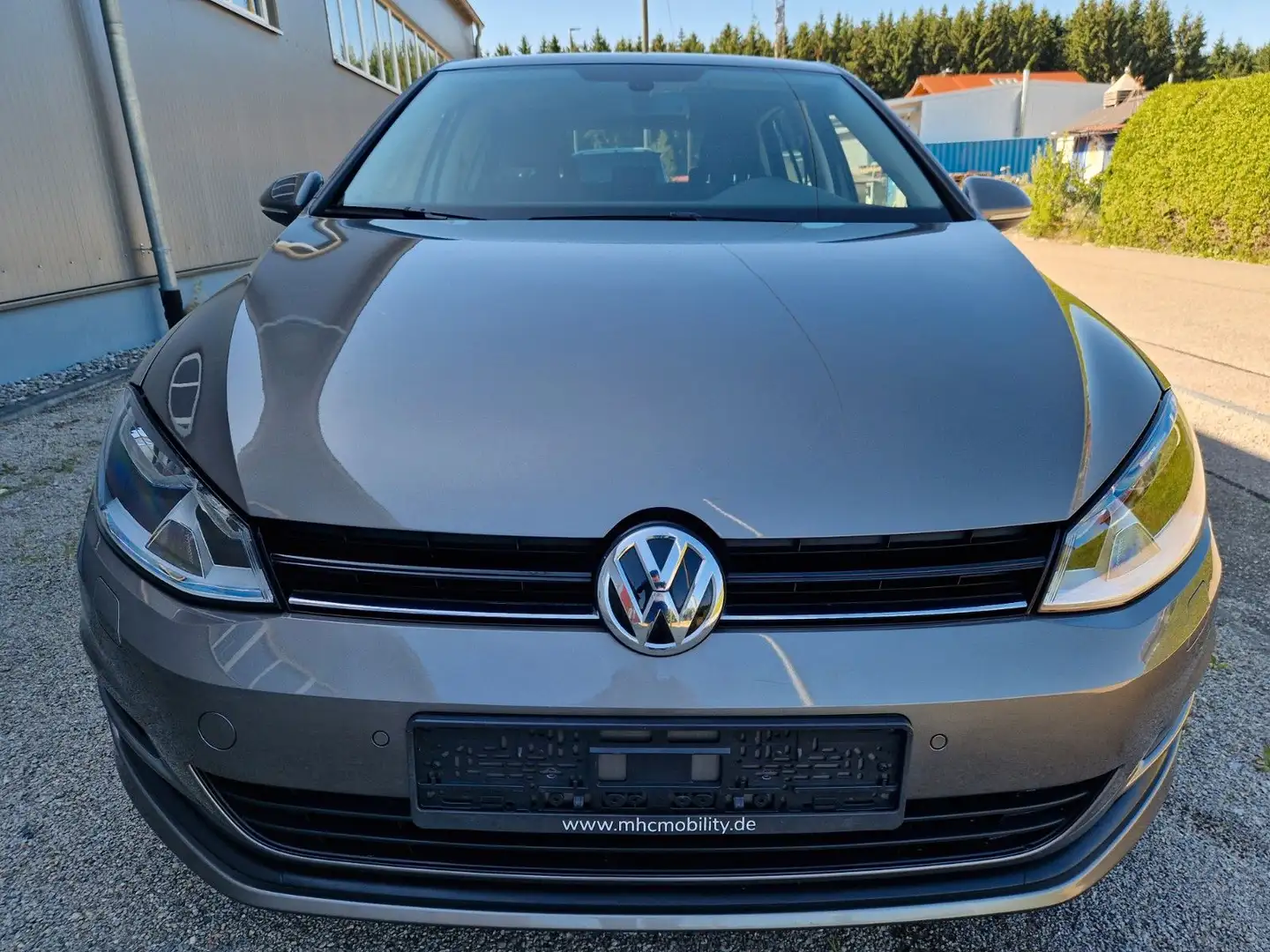 Volkswagen Golf VII Lim. Cup BMT Gris - 2
