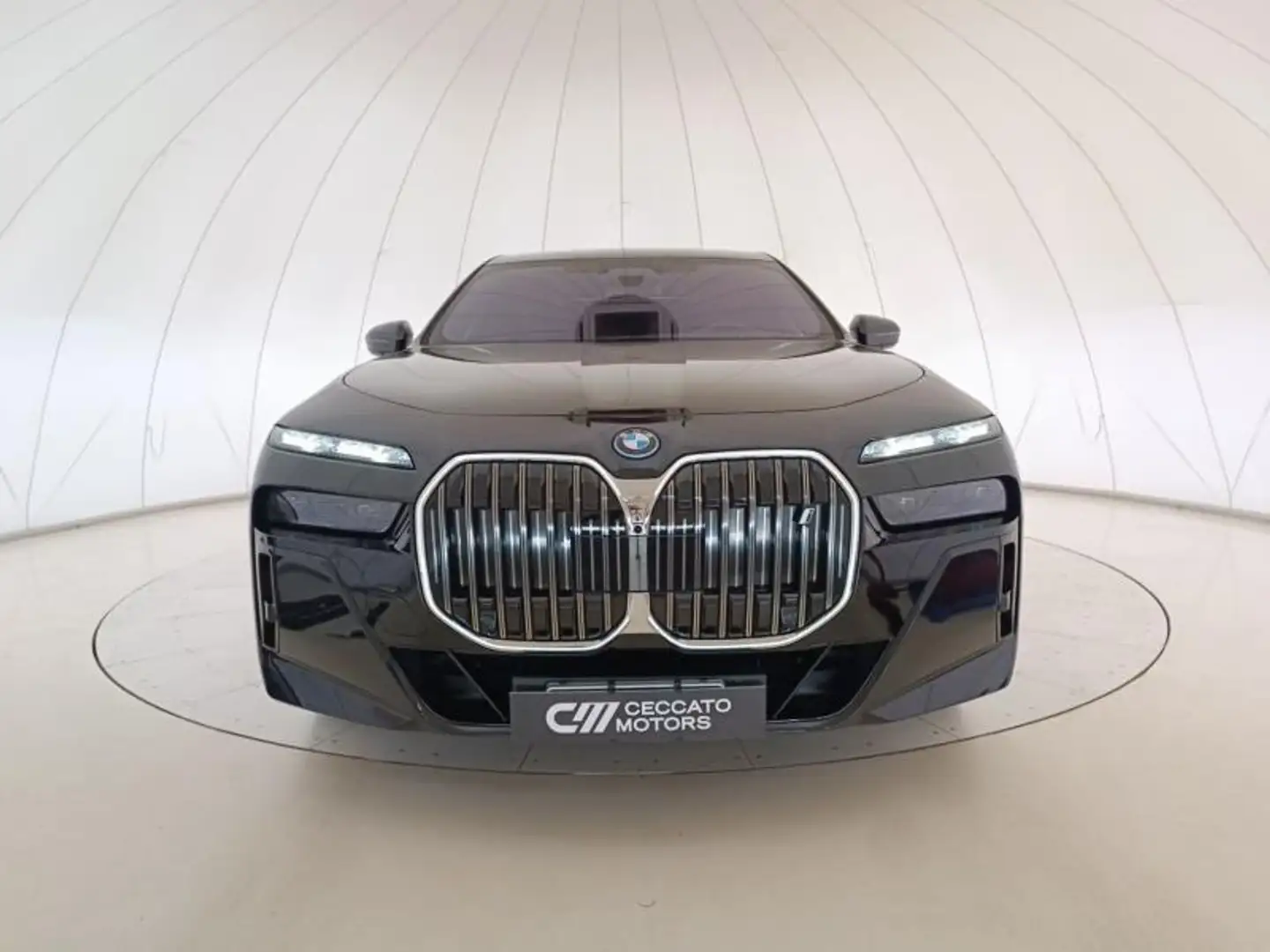 BMW i7 xdrive60 Msport Nero - 2