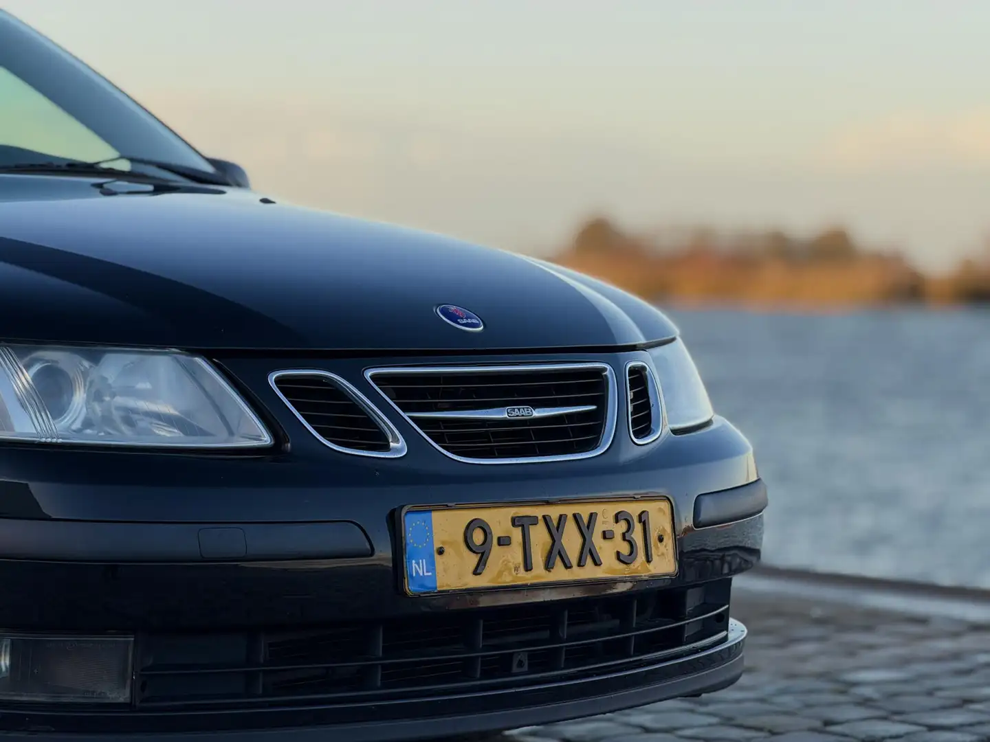 Saab 9-3 Cabrio 1.8t Vector|Beige Leer|150PK|LM 16" Negro - 2