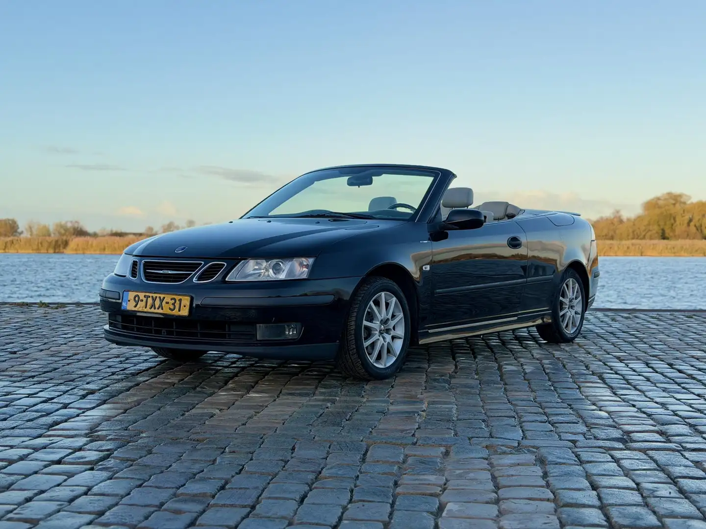 Saab 9-3 Cabrio 1.8t Vector|Beige Leer|150PK|LM 16" Negro - 1