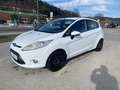 Ford Fiesta Titanium 1,6 TDCi DPF - thumbnail 1