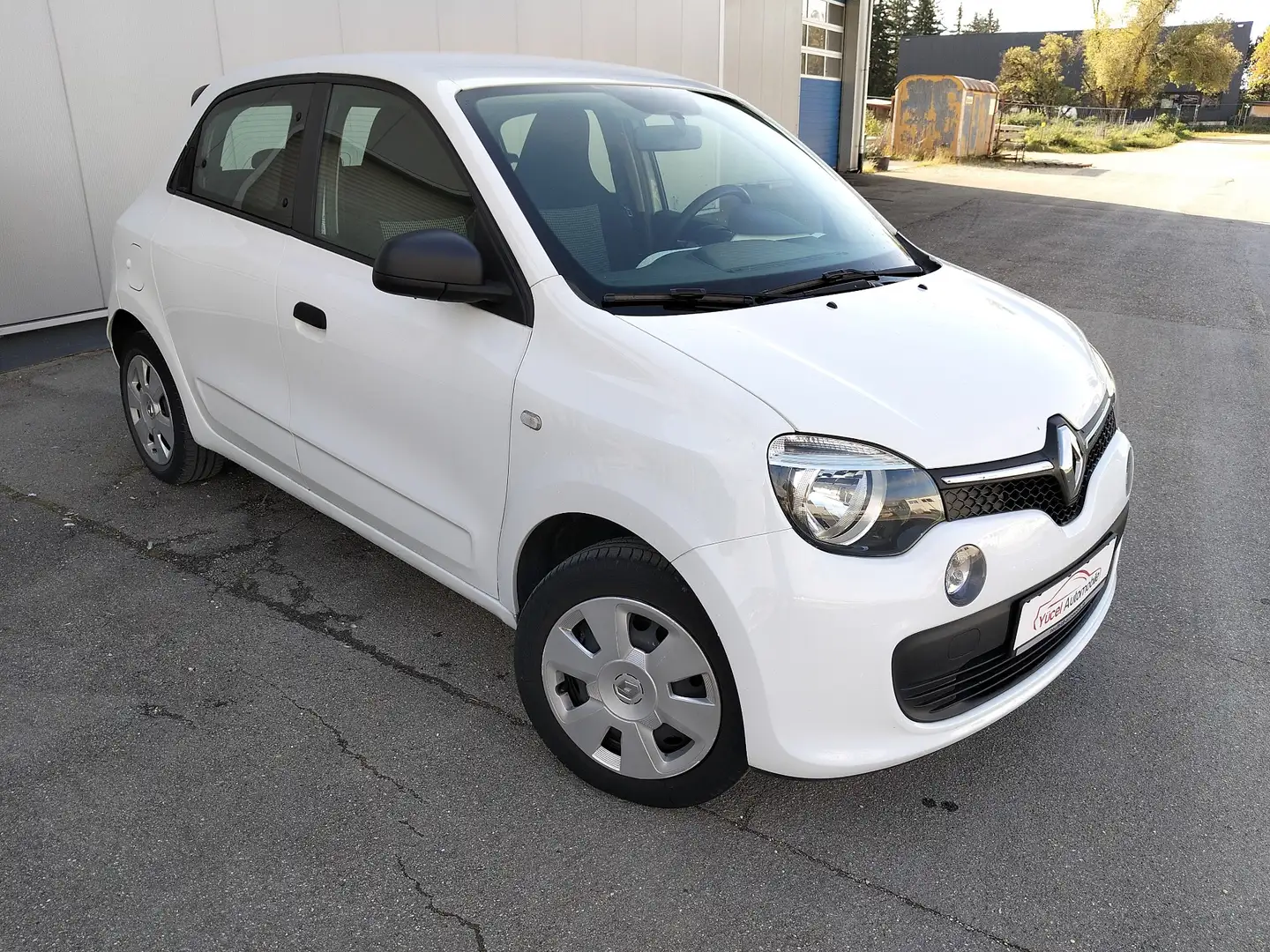 Renault Twingo Life Tüv 2027/10 2.hand /Euro6 Weiß - 1