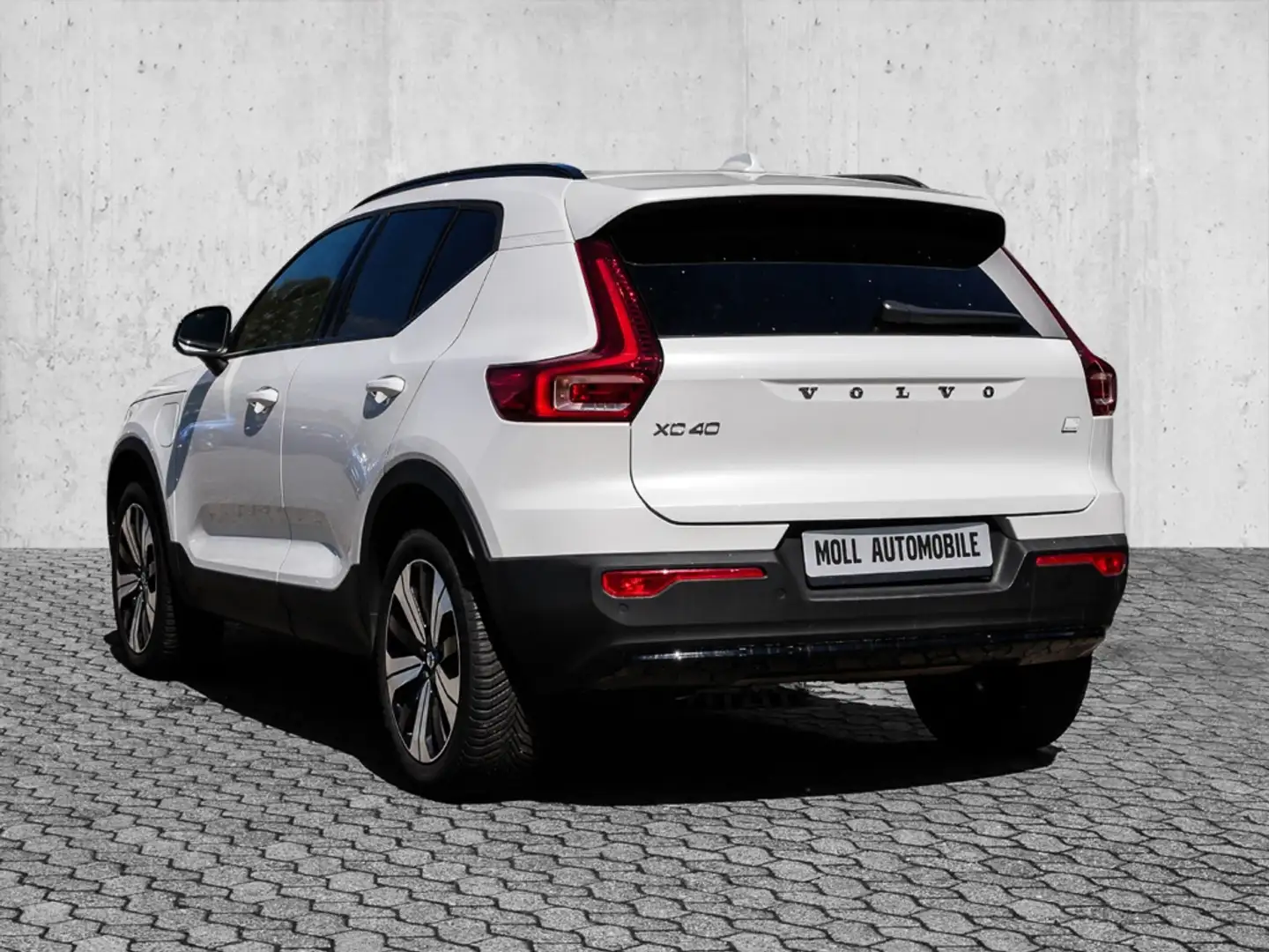 Volvo XC40 Plus Dark Recharge Plug-In Hybrid 2WD T5 Twin Engi Fehér - 2
