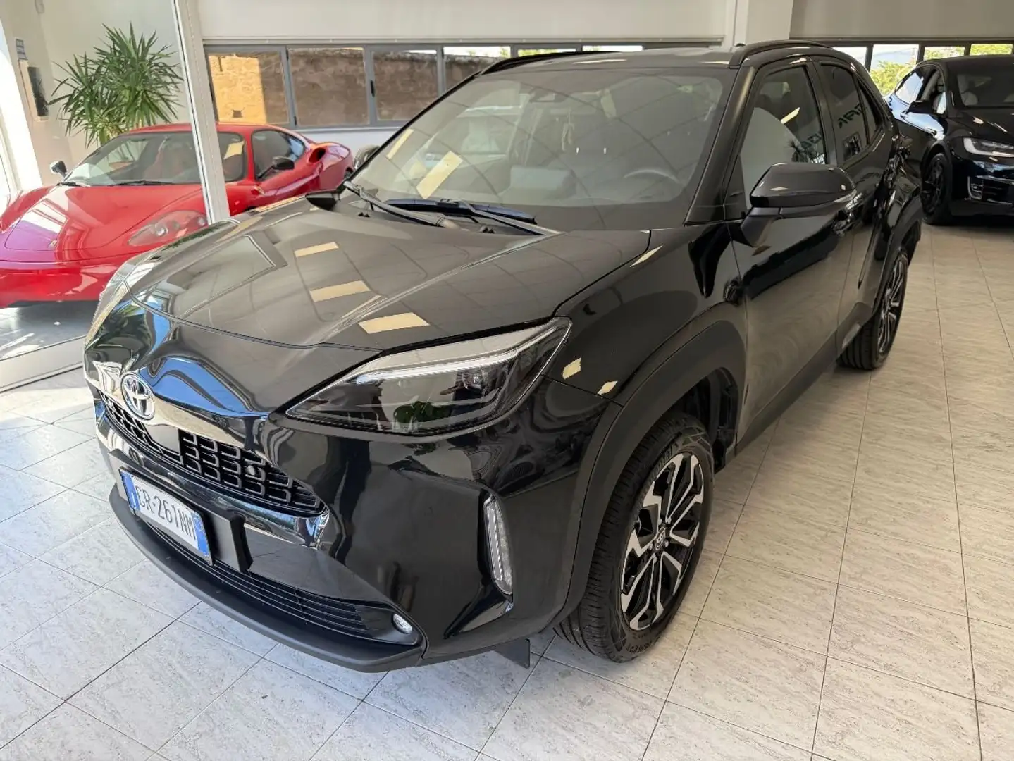 Toyota Yaris Cross 1.5h Trend 116cv e-cvt NAVI CarPlay PREZZO REALE Nero - 2