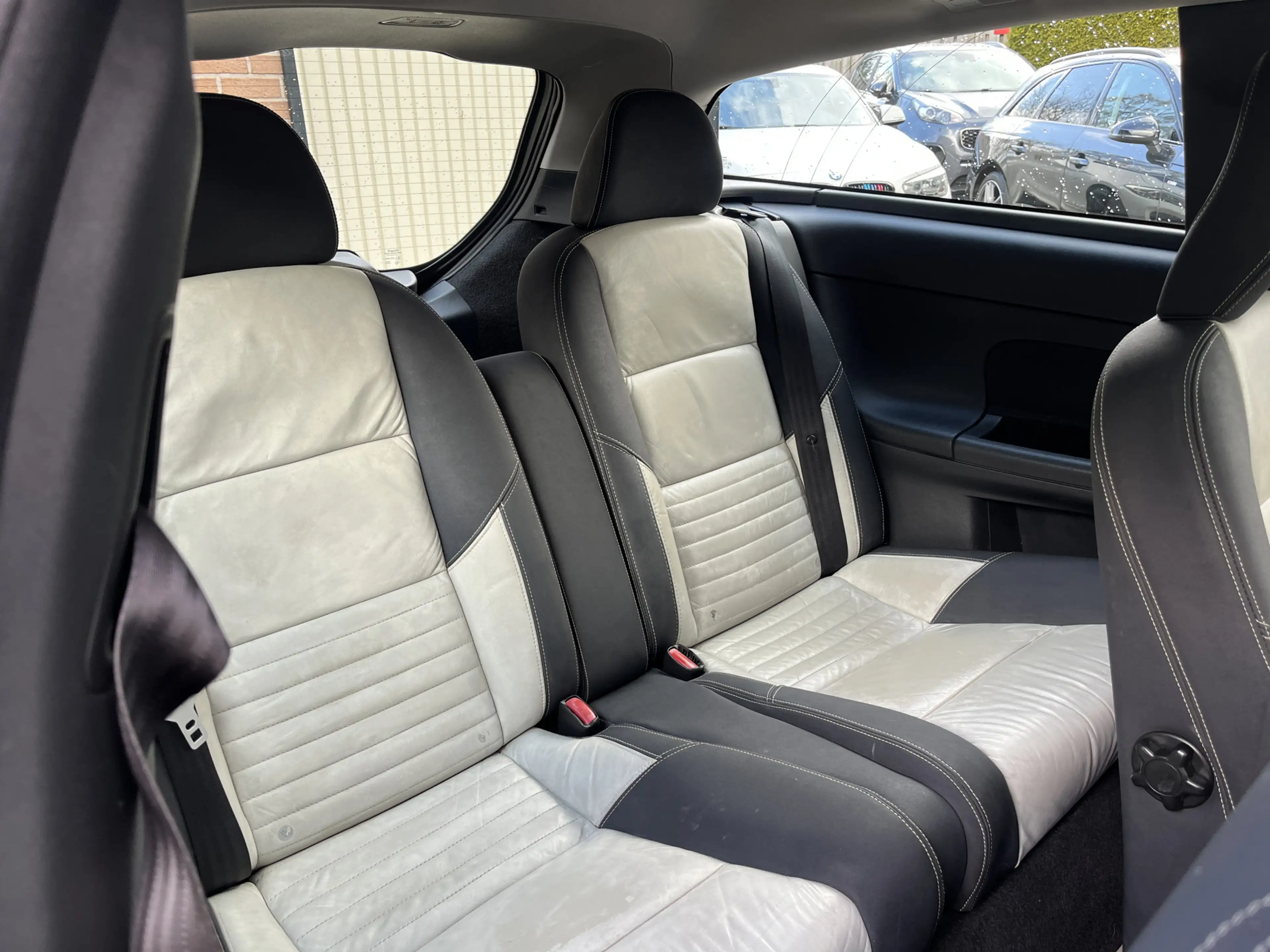 Volvo C30 2.4i 170pk Summum R-Design Xenon Schuifdak Navi — photo 11