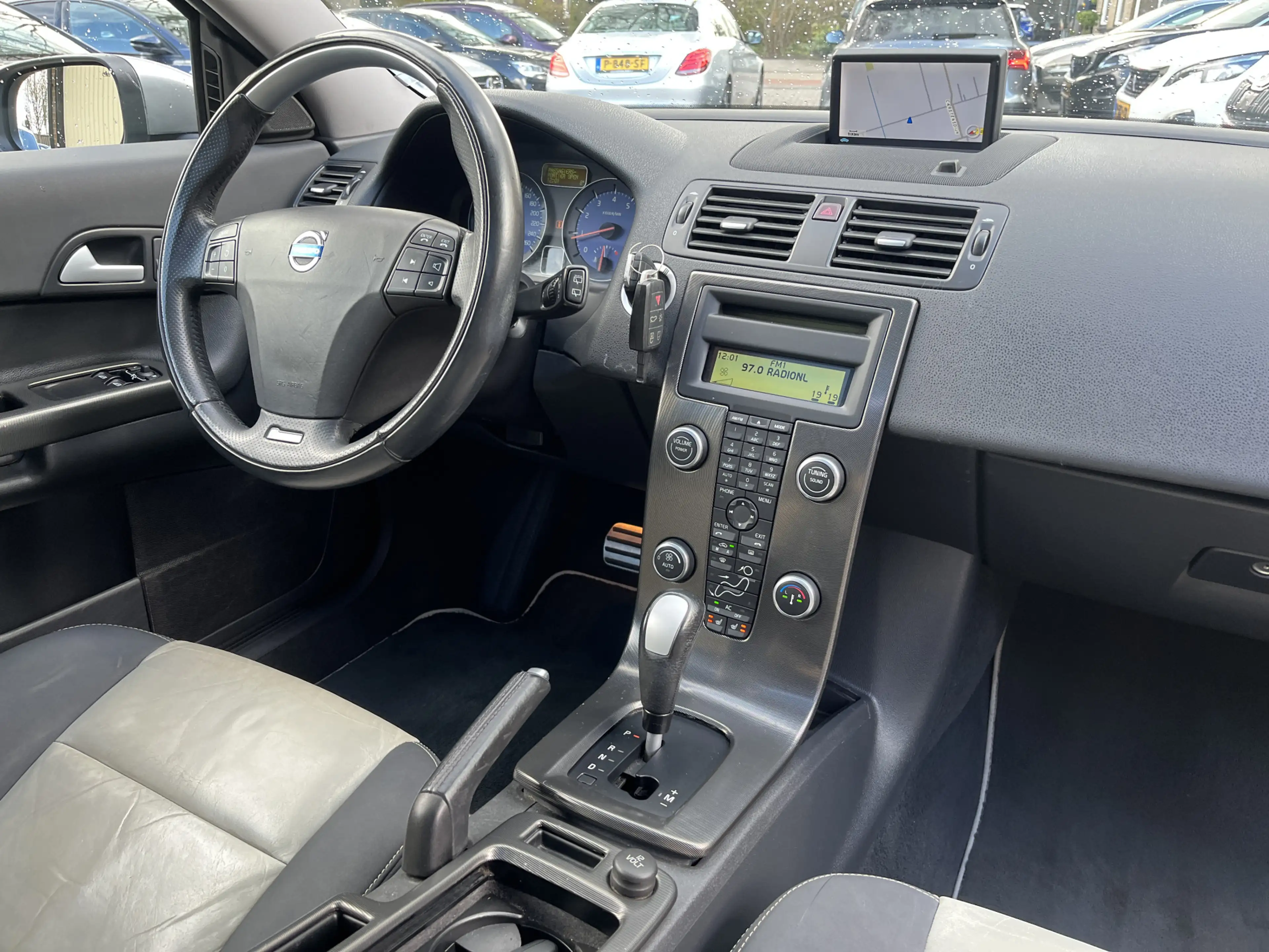 Volvo C30 2.4i 170pk Summum R-Design Xenon Schuifdak Navi — photo 12