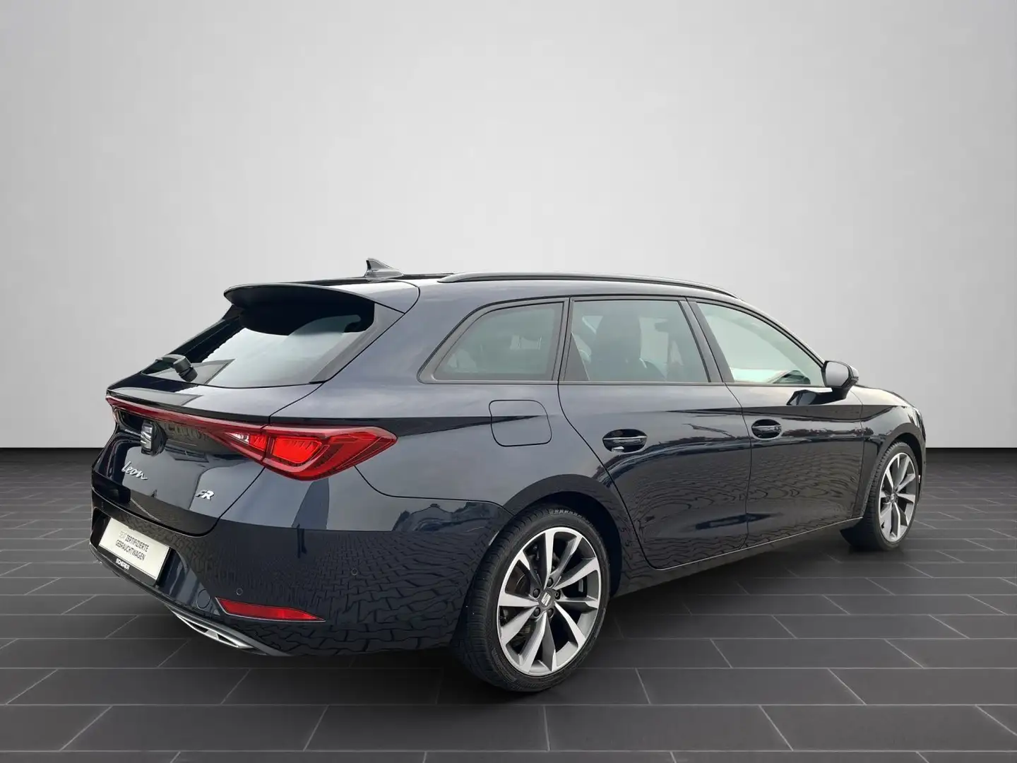 SEAT Leon Sportstourer 1,5 TSI DSG NAVI/LED/PDC/Sitzh Blau - 2