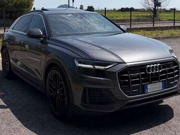 Q8 50 3.0 tdi mhev Sport quattro tiptronic