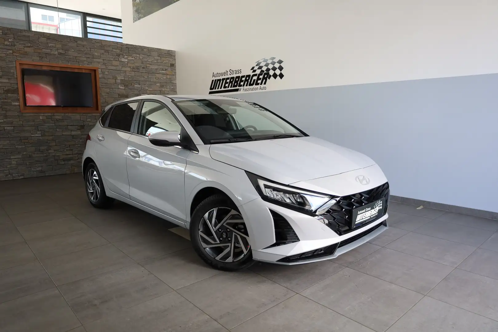 Hyundai i20 Comfort Line 1.0 T-GDI Grau - 1