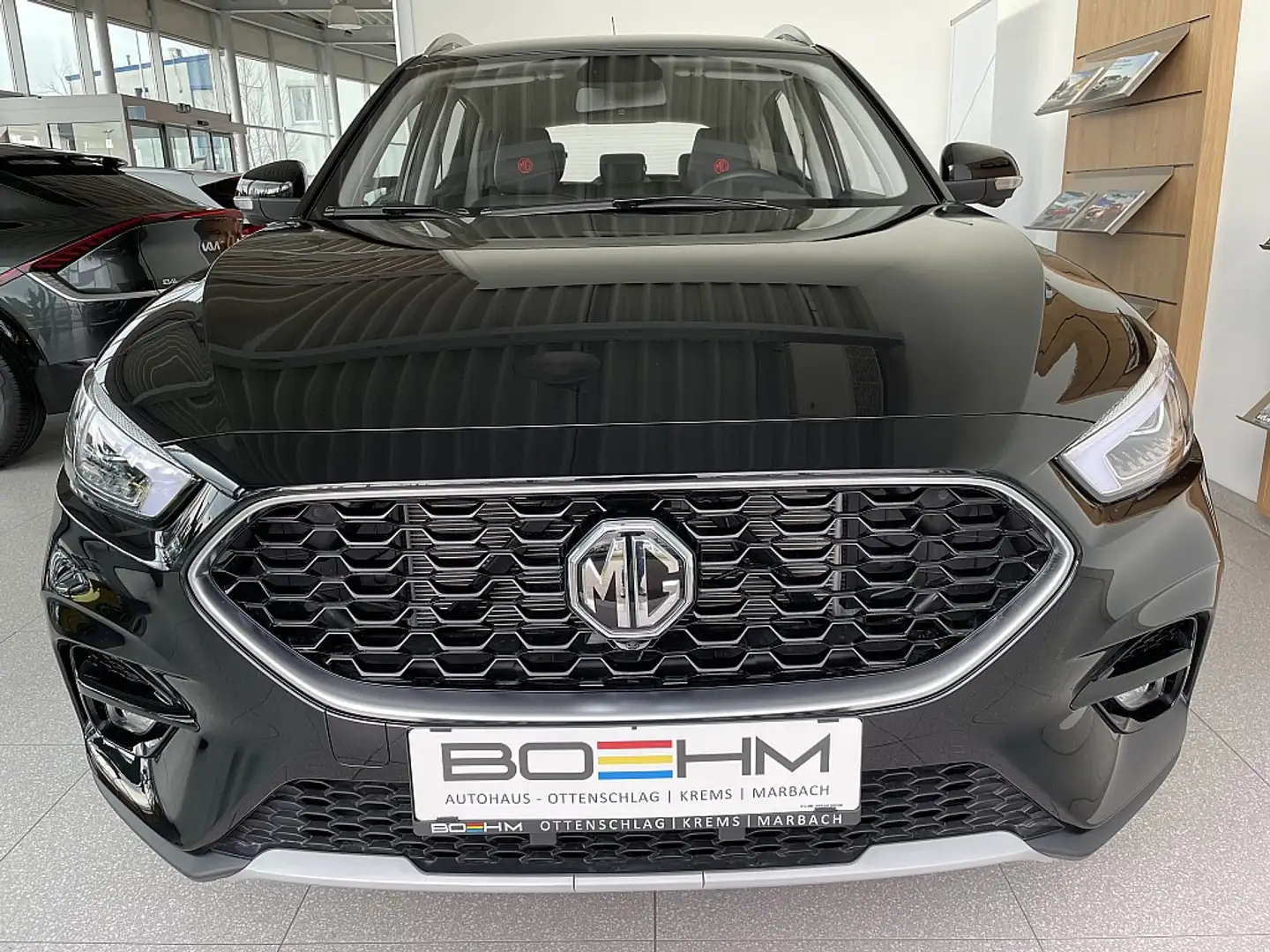 MG ZS Luxury-Ausstattung 4Zylinder.106PS Schwarz - 2