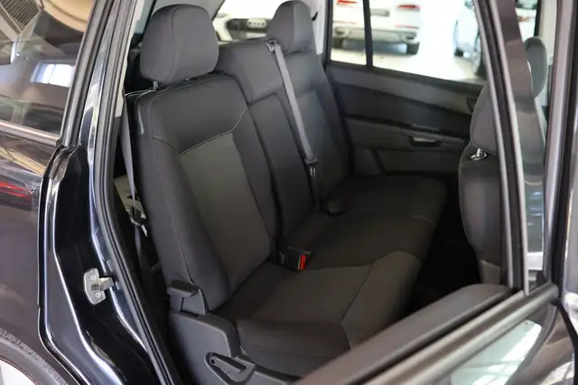 Opel Zafira view 13