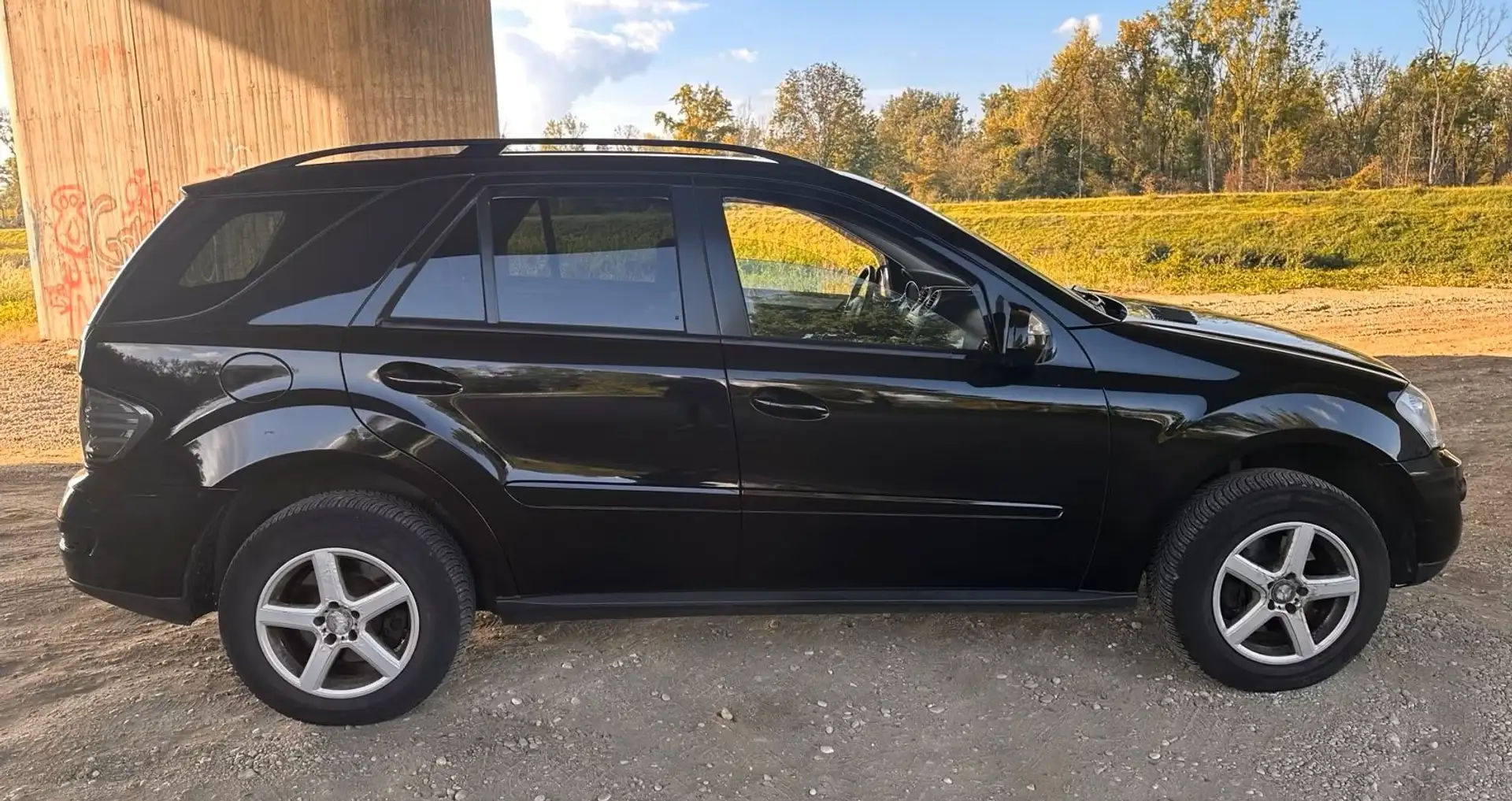 Mercedes-Benz ML 350 ML 350 CDI 4Matic 7G-TRONIC DPF Schwarz - 2
