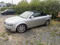 Audi A4 2.4 V6 Benzine automaat - thumbnail 2