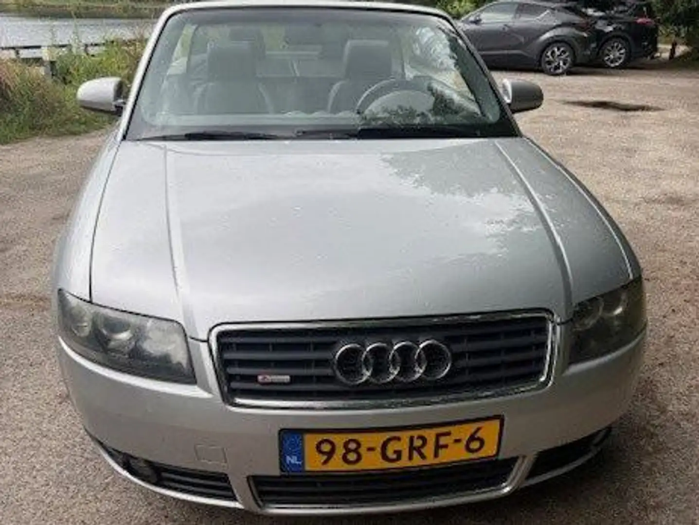 Audi A4 2.4 V6 Benzine automaat - 2