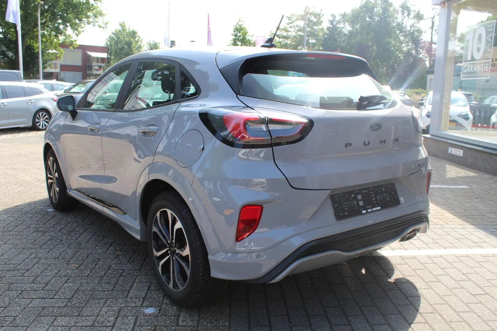 Ford Puma 125PK HYBRID ST-LINE APPLE/ANDROID PARK-SENSOREN W Grau - 2