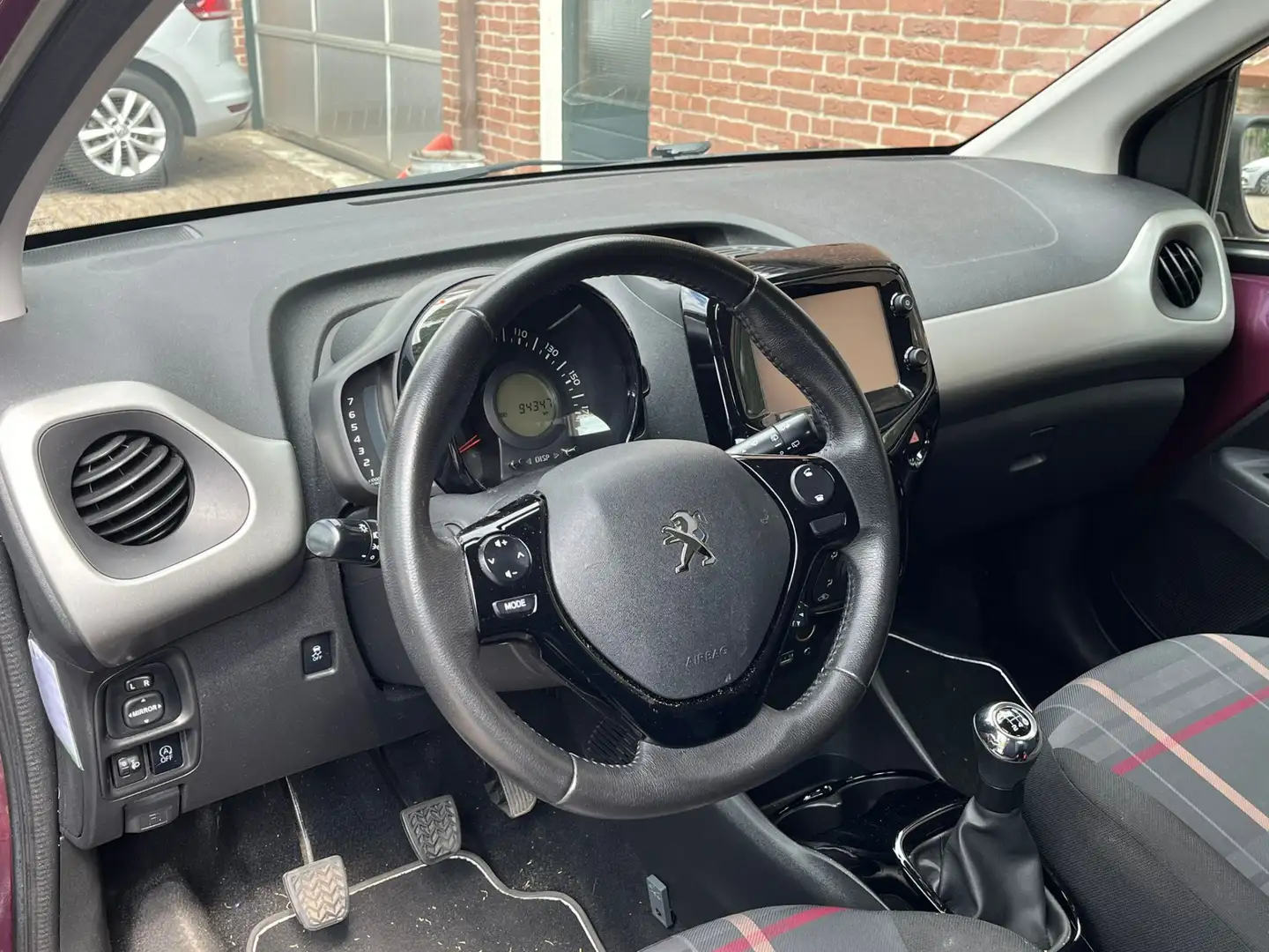 Peugeot 108 1.0 e-VTi Allure Two Tone, Airco, Cruise, 15"LM Al Paars - 2