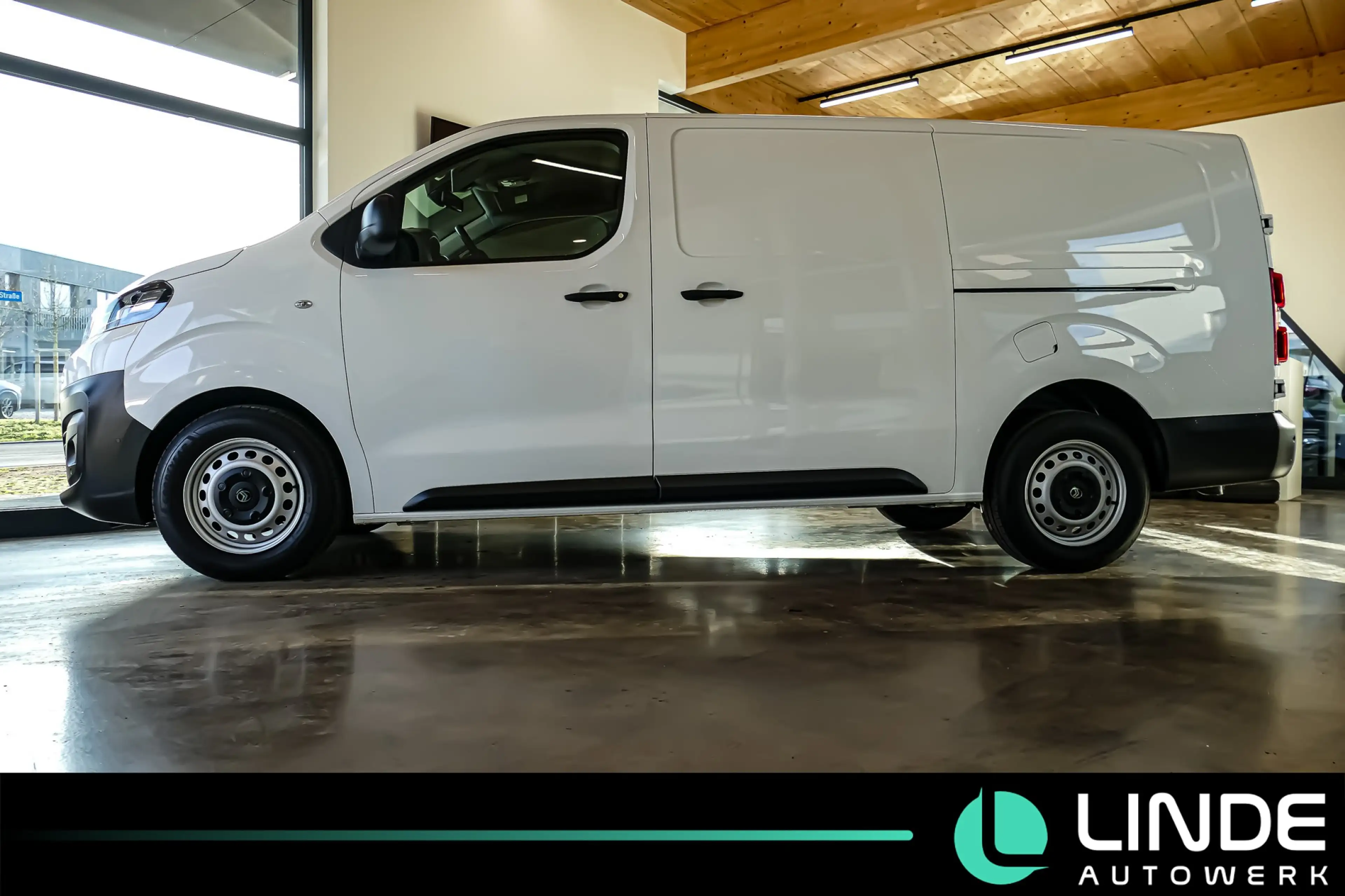 Citroen Jumpy Club XL |AHK|NAVI|RFK|CARPLAY|TEMPO.|SHZ — photo 4