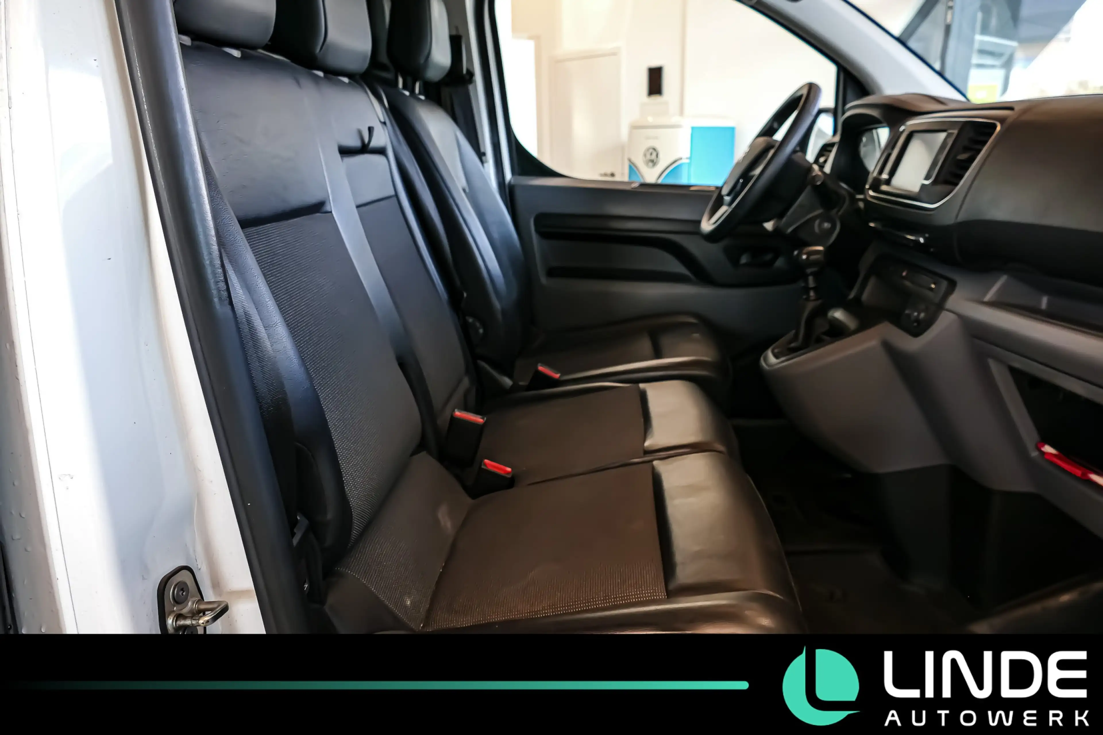 Citroen Jumpy Club XL |AHK|NAVI|RFK|CARPLAY|TEMPO.|SHZ — photo 12