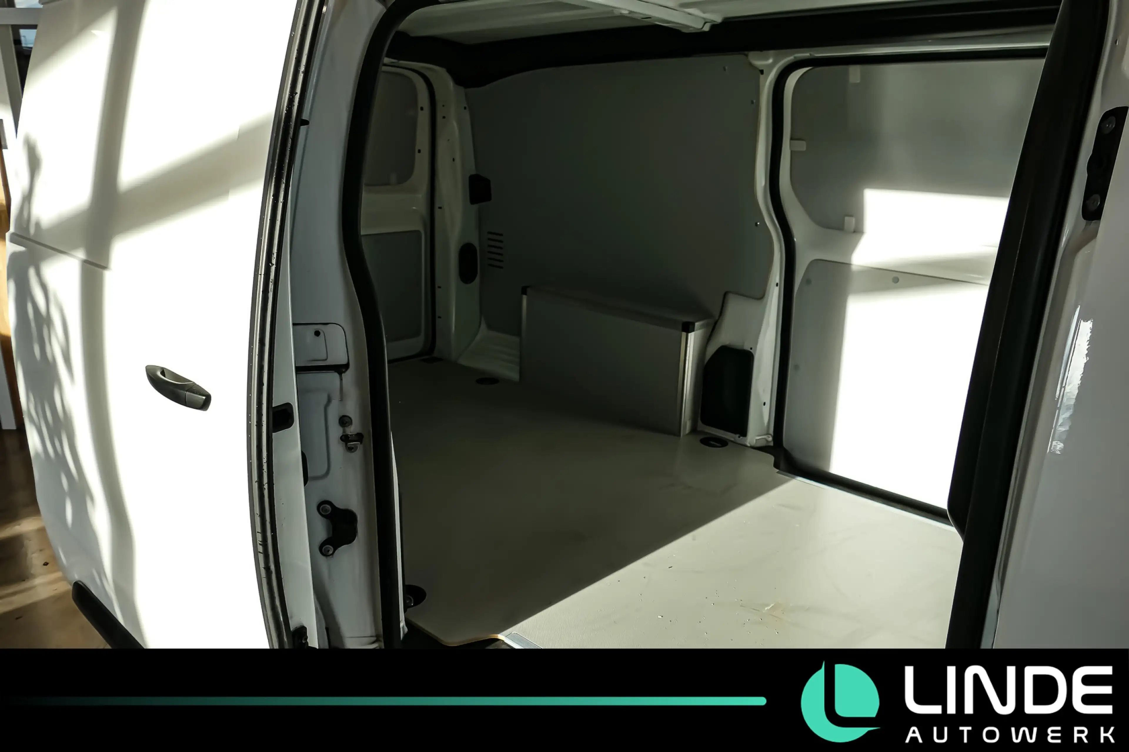 Citroen Jumpy Club XL |AHK|NAVI|RFK|CARPLAY|TEMPO.|SHZ — photo 11