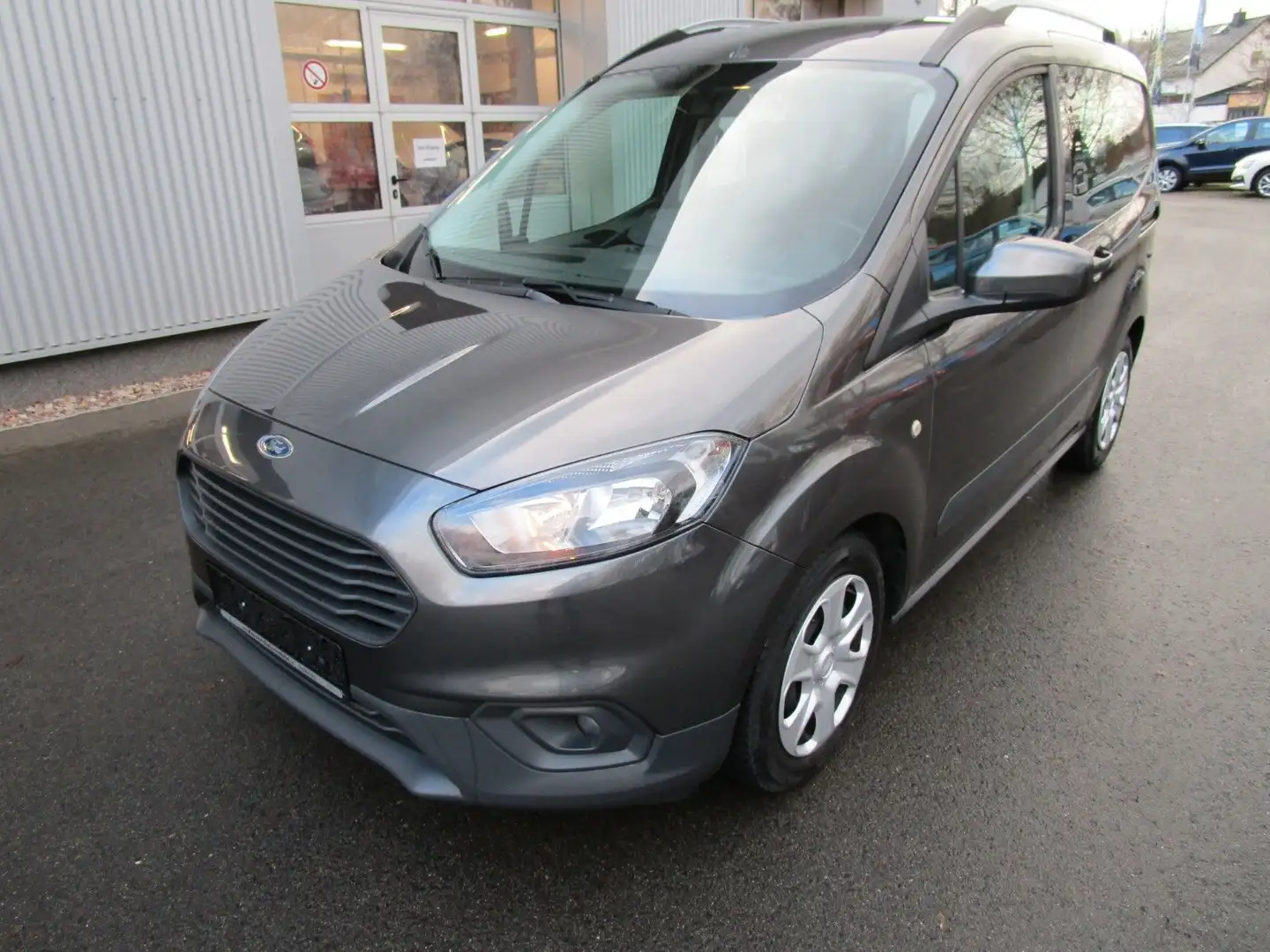 Ford Transit Courier Kombi Trend siva - 1